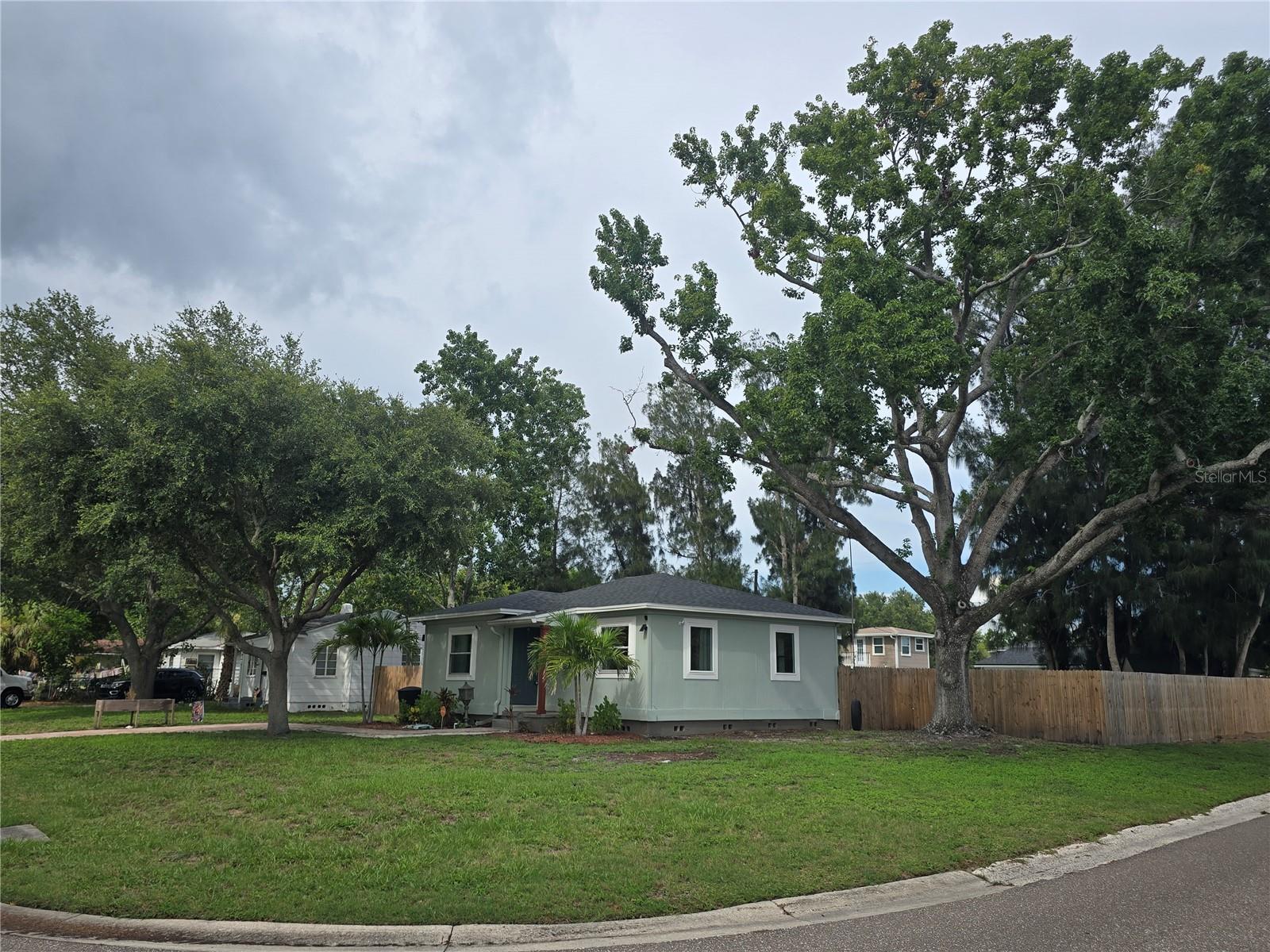 6001 CEDAR ST NE, ST PETERSBURG, FL — photo 43