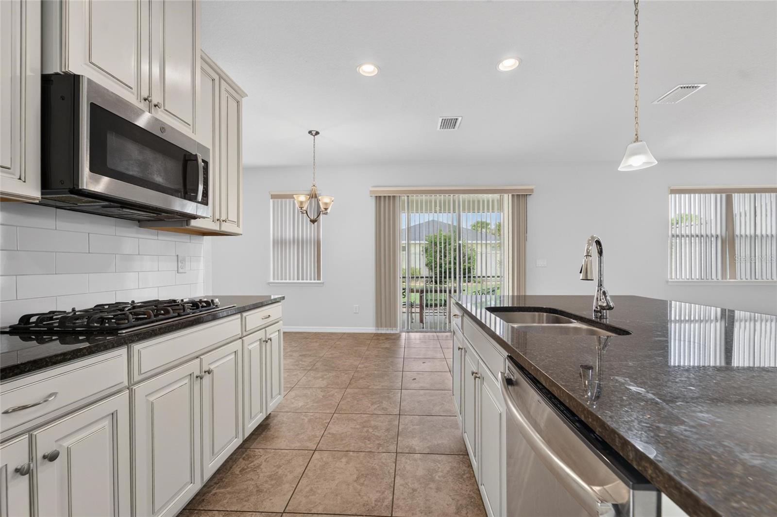 11628 LAKE LUCAYA DR, RIVERVIEW, FL — photo 12