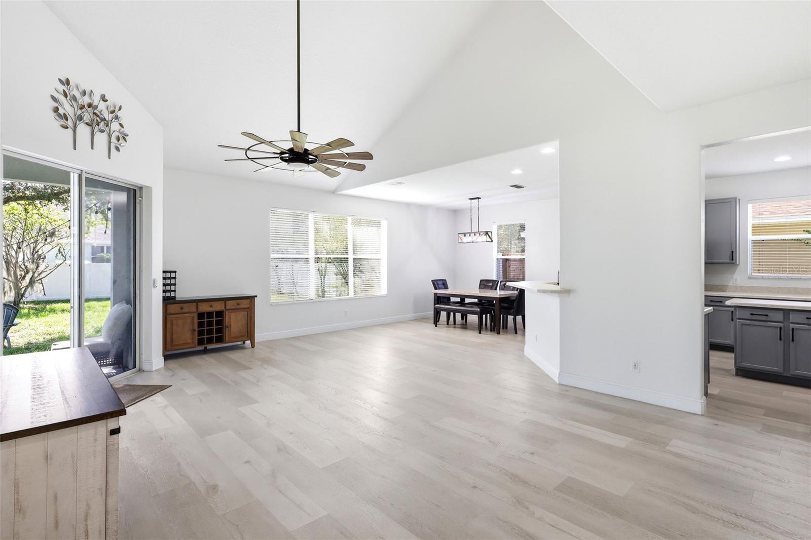 609 RHODES DR, DELAND, FL — photo 8