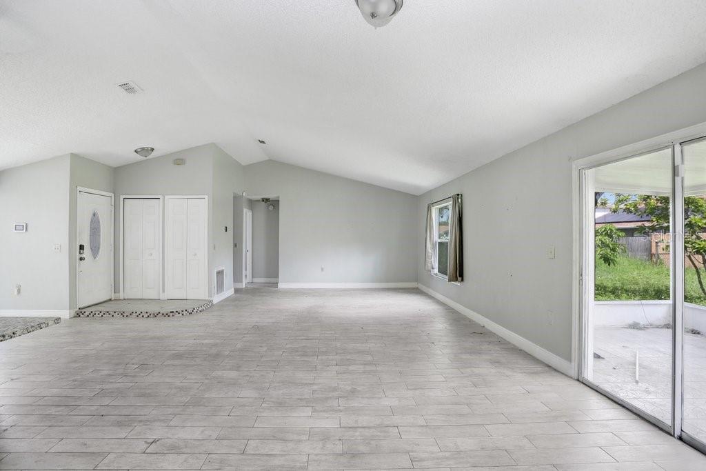169 BIRMINGHAM DR, KISSIMMEE, FL — photo 10