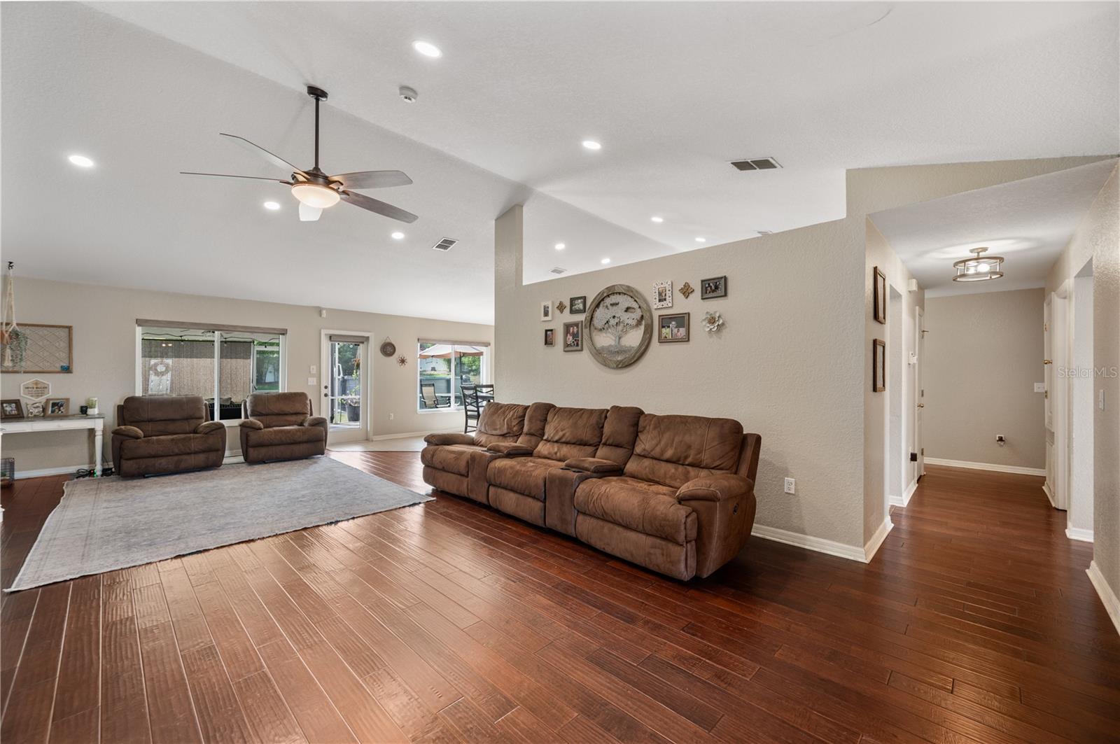 2752 HIGHLANDS CREEK DR, LAKELAND, FL — photo 25