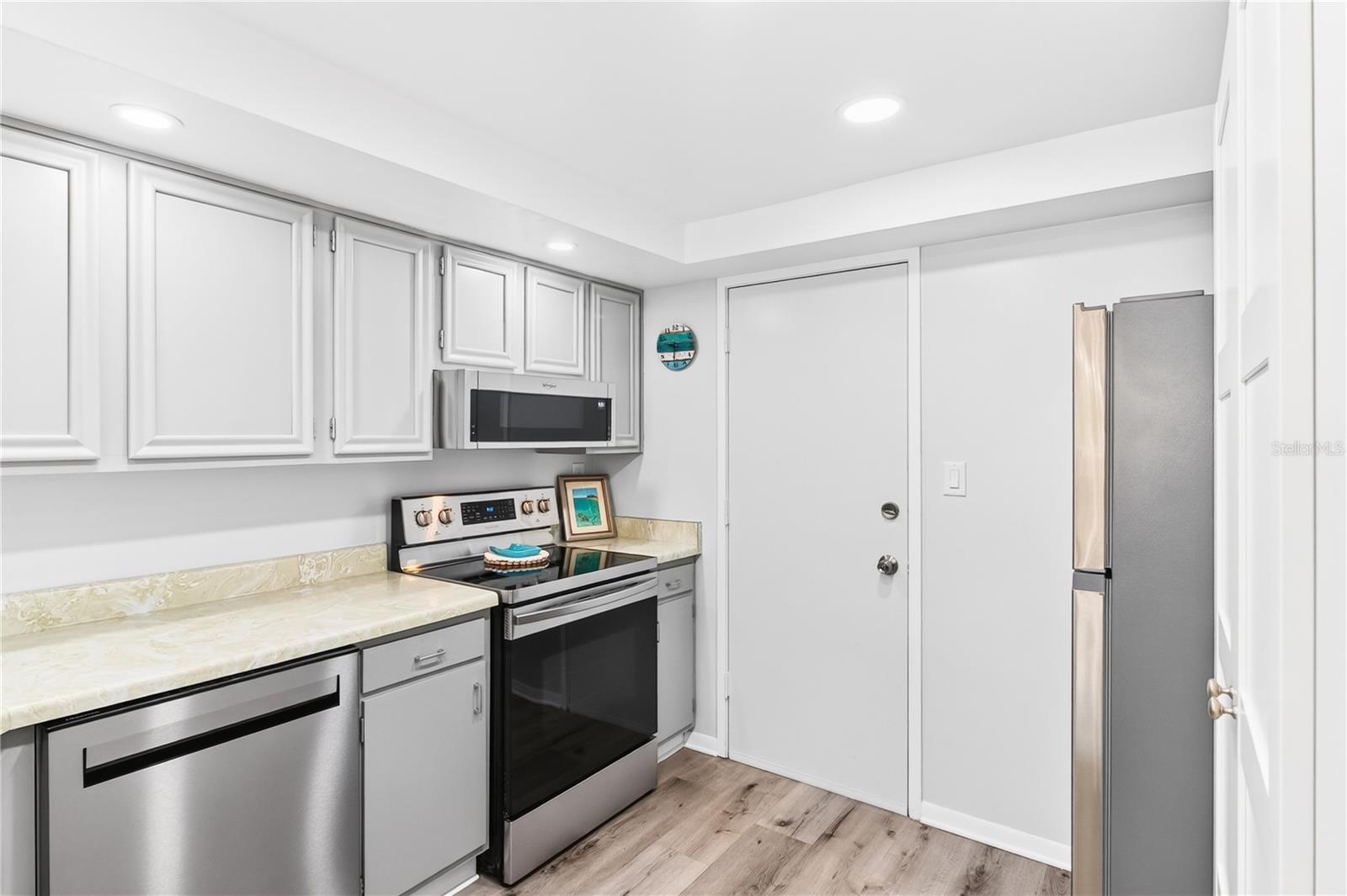 7400 SUN ISLAND DR S #203, SOUTH PASADENA, FL — photo 12
