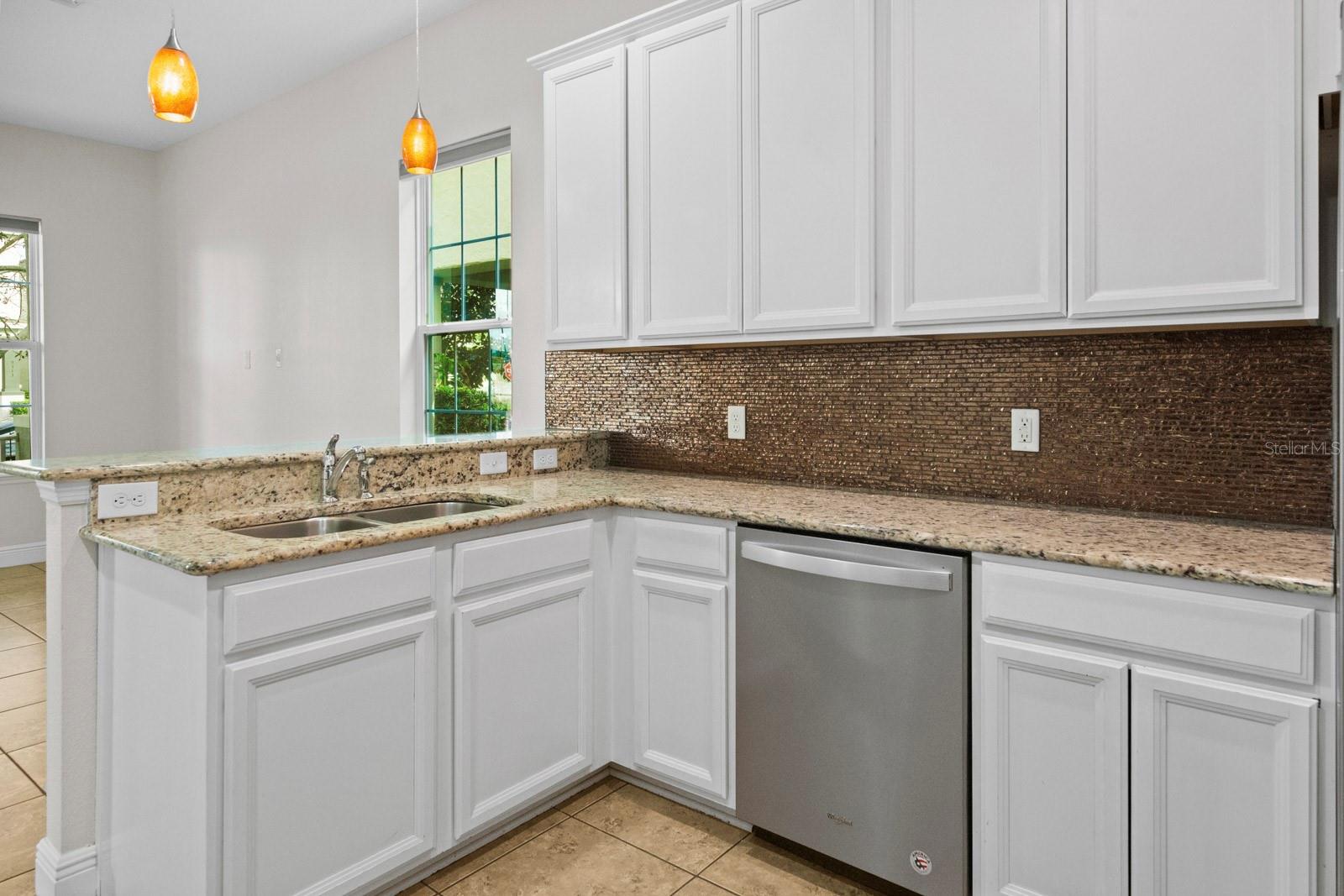 9306 MIRA VALLE LN, WINTER GARDEN, FL — photo 17