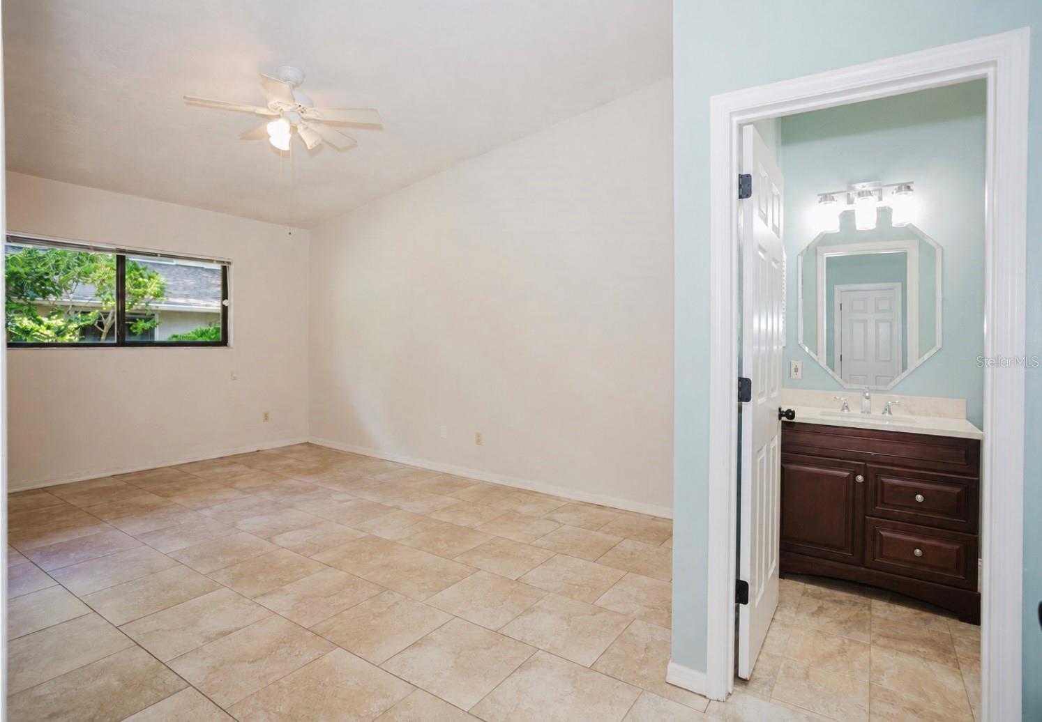 3915 NW 7TH PL, GAINESVILLE, FL — photo 12