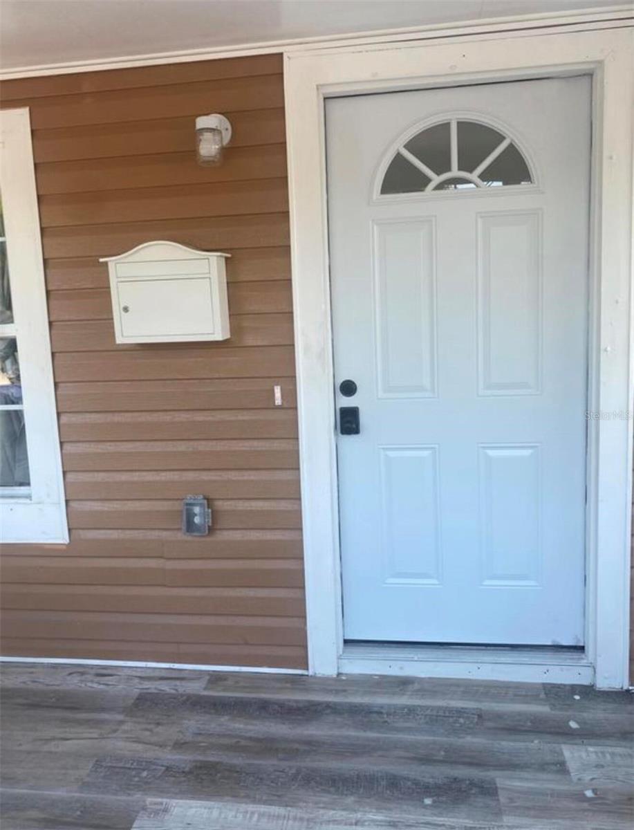 1810 N BRACK ST, KISSIMMEE, FL — photo 2