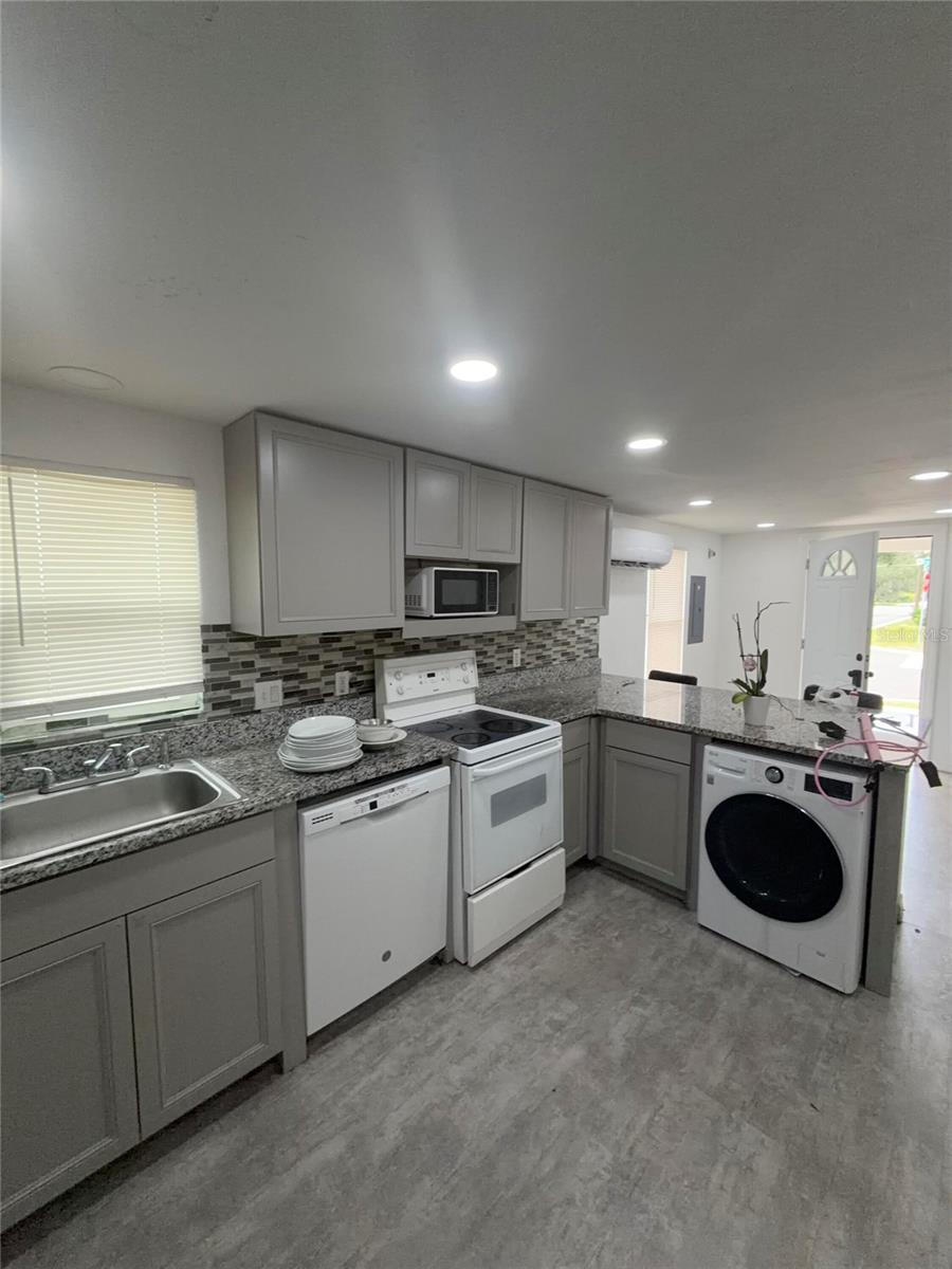 1810 N BRACK ST, KISSIMMEE, FL — photo 54