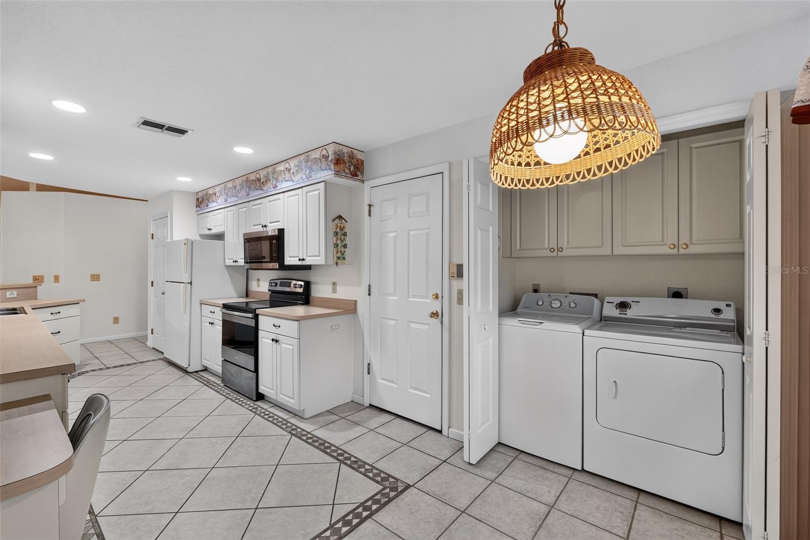 110 MORNING GLORY CIR, WINTER HAVEN, FL — photo 3