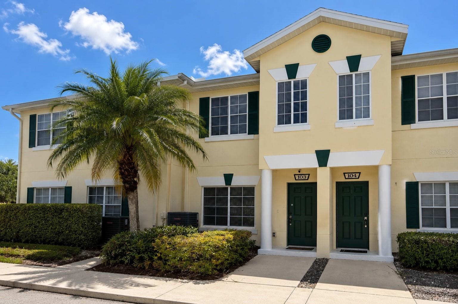 215 CAPE HARBOUR LOOP #103, BRADENTON, FL