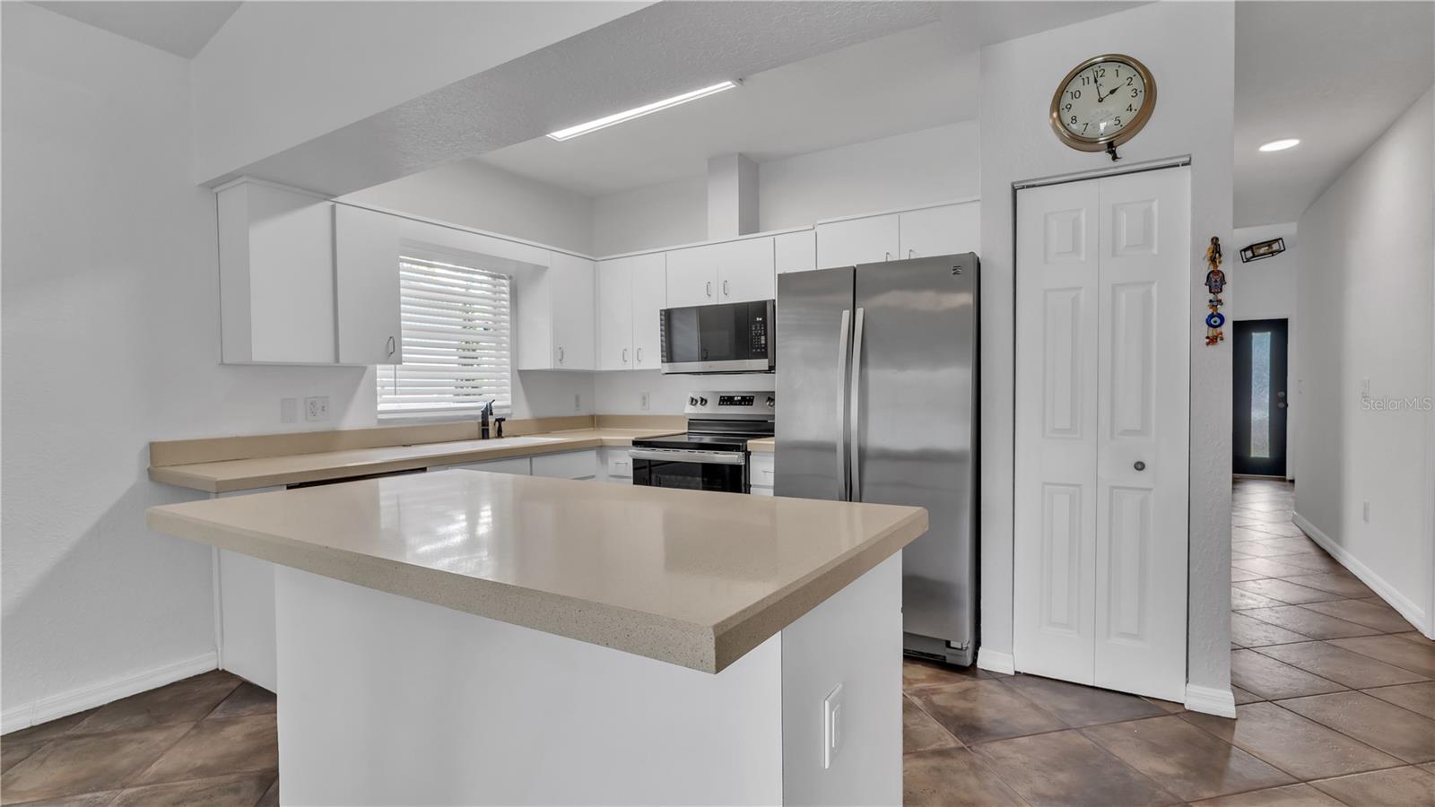 1103 W KIRBY ST, TAMPA, FL — photo 16