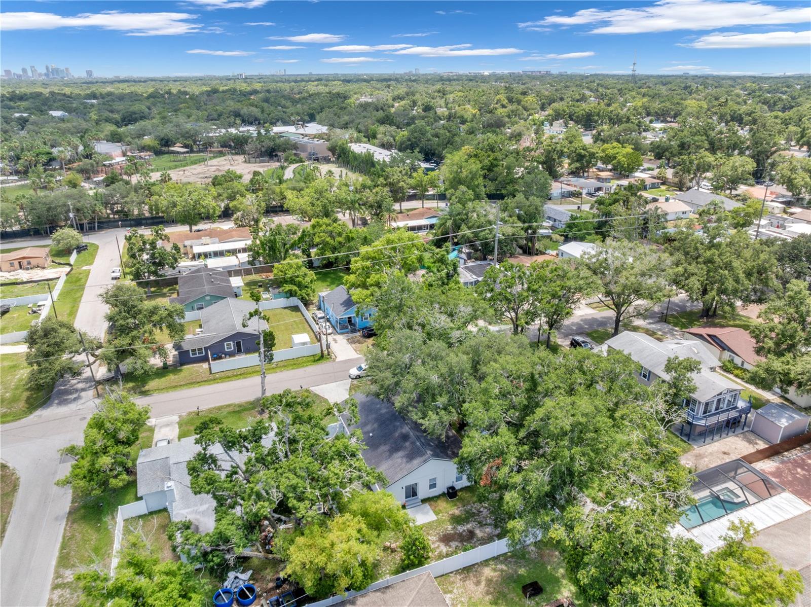 1103 W KIRBY ST, TAMPA, FL — photo 25