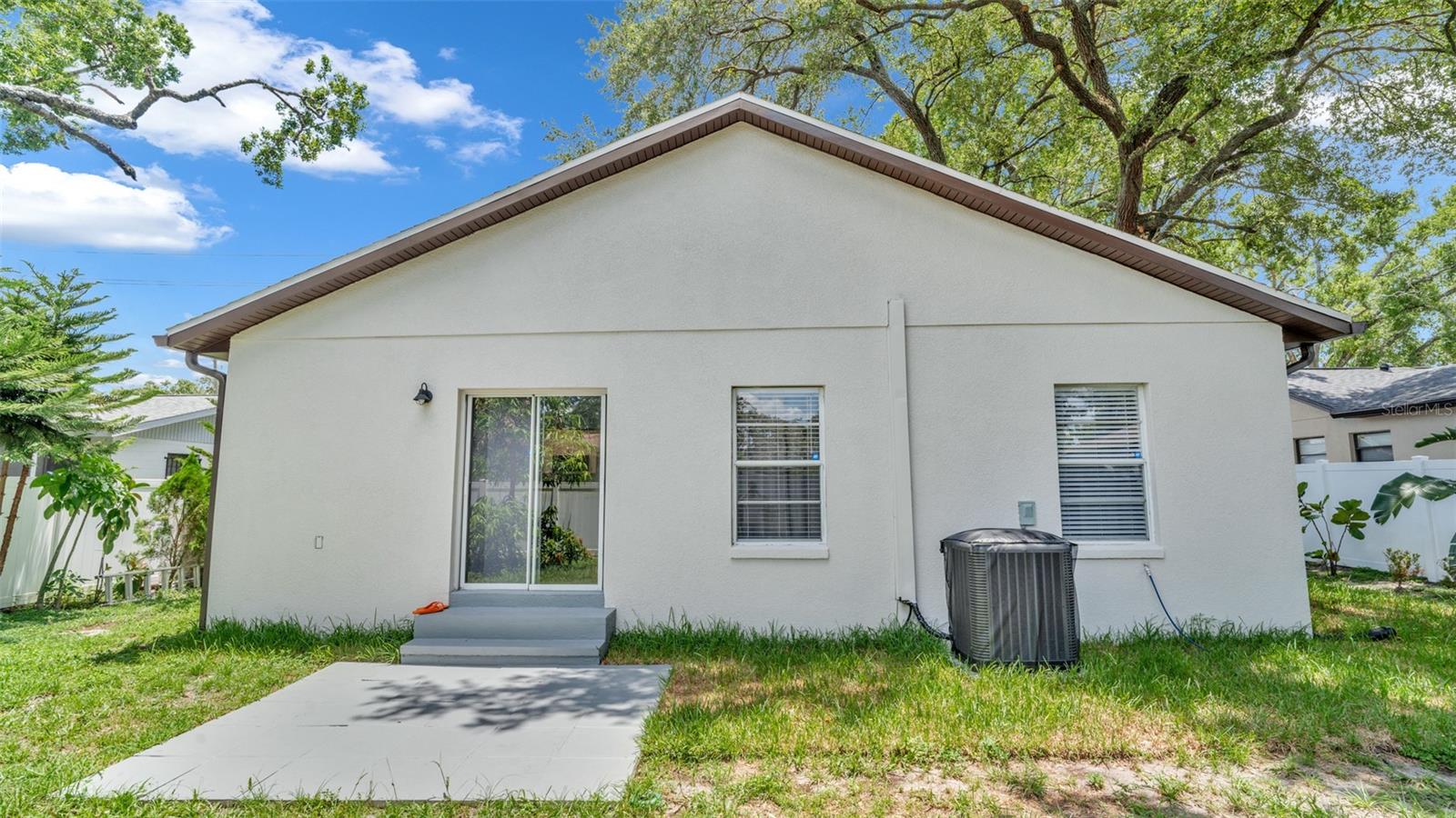 1103 W KIRBY ST, TAMPA, FL — photo 31