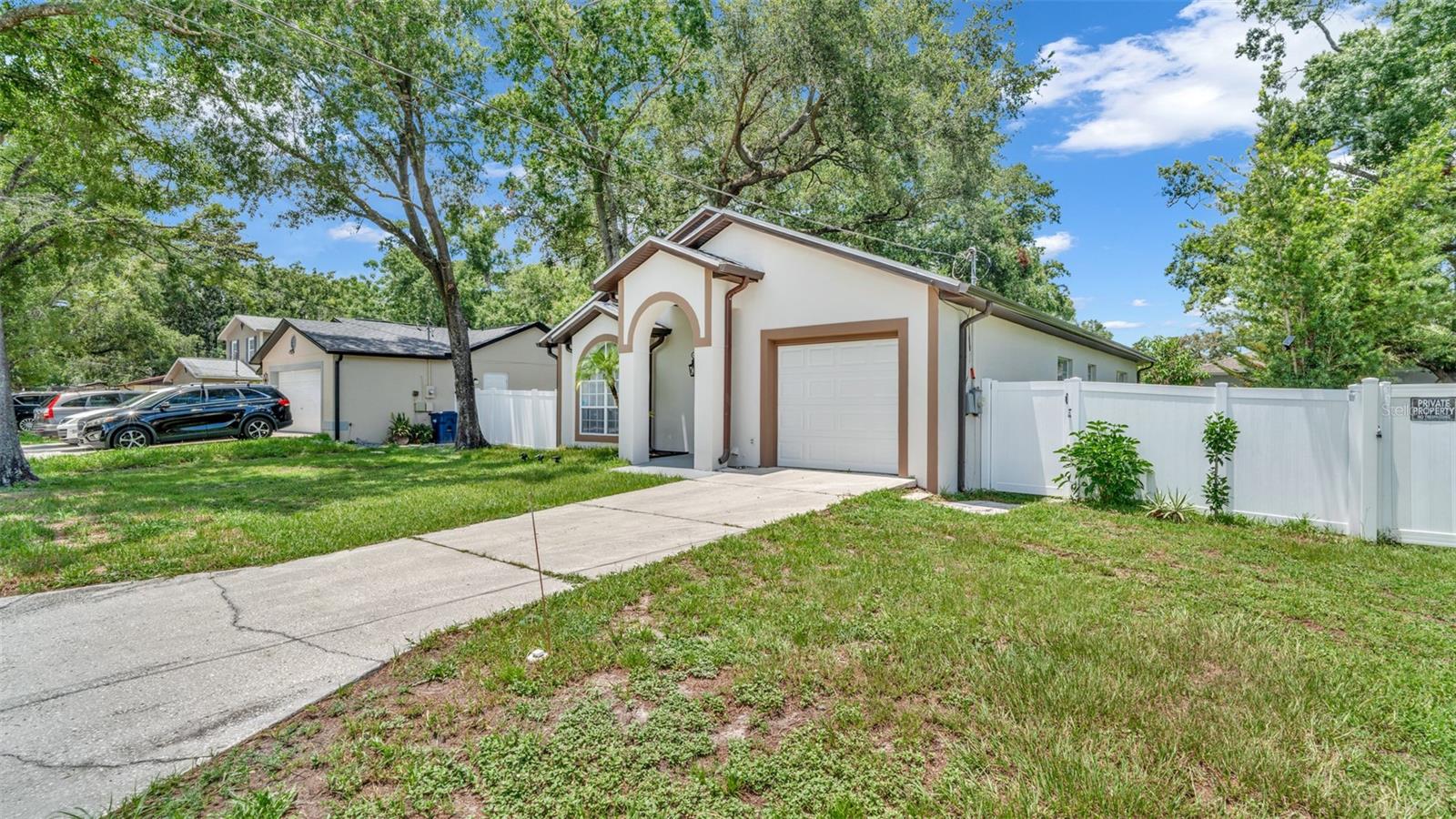 1103 W KIRBY ST, TAMPA, FL — photo 38