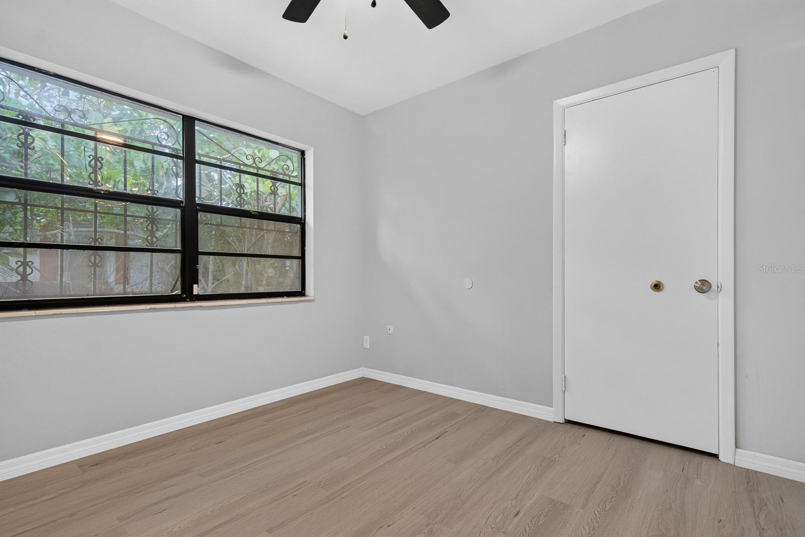 2211 MALLORY AVE, TAMPA, FL — photo 24
