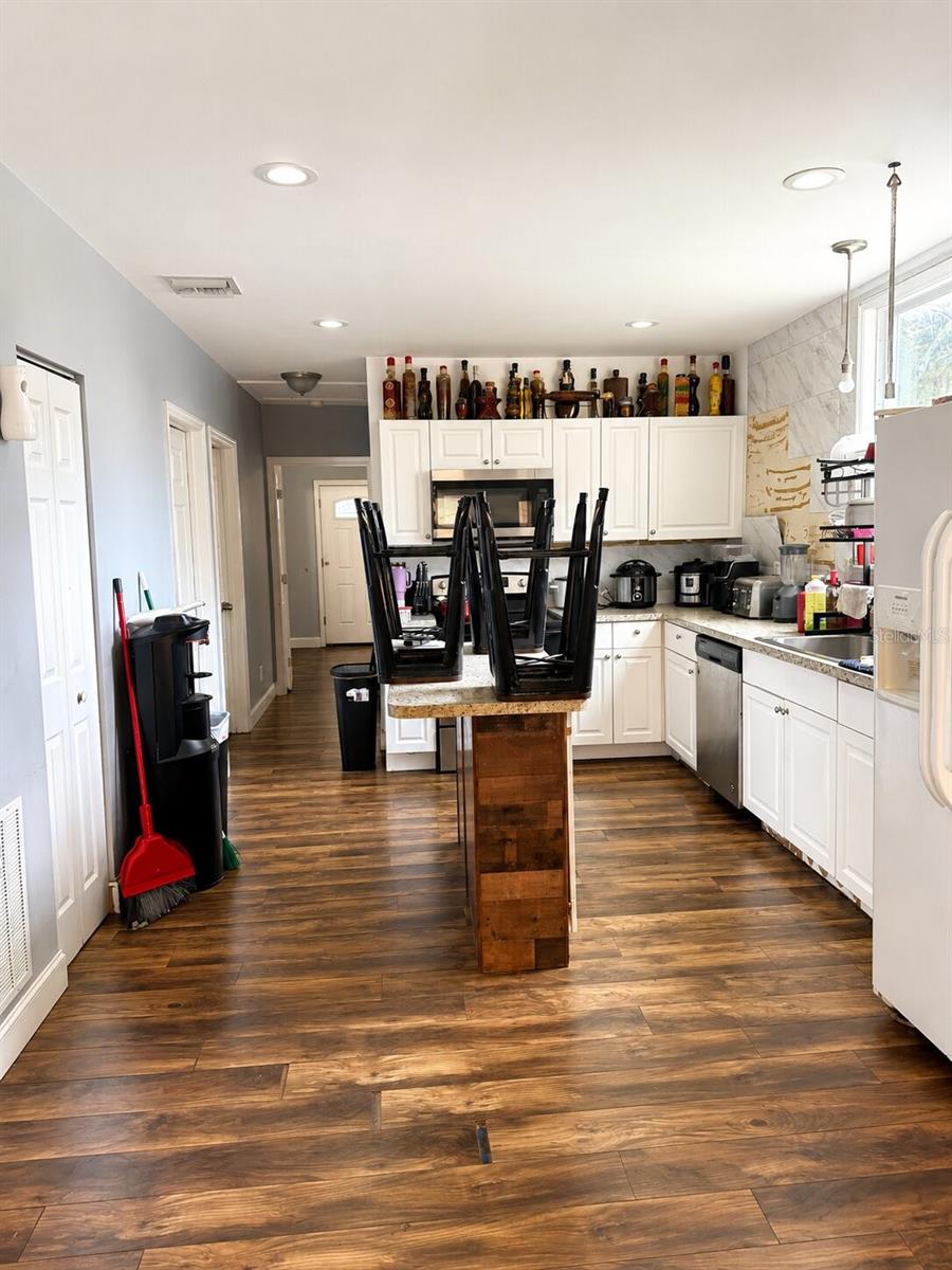 1604 ANGLE RD, FORT PIERCE, FL — photo 3