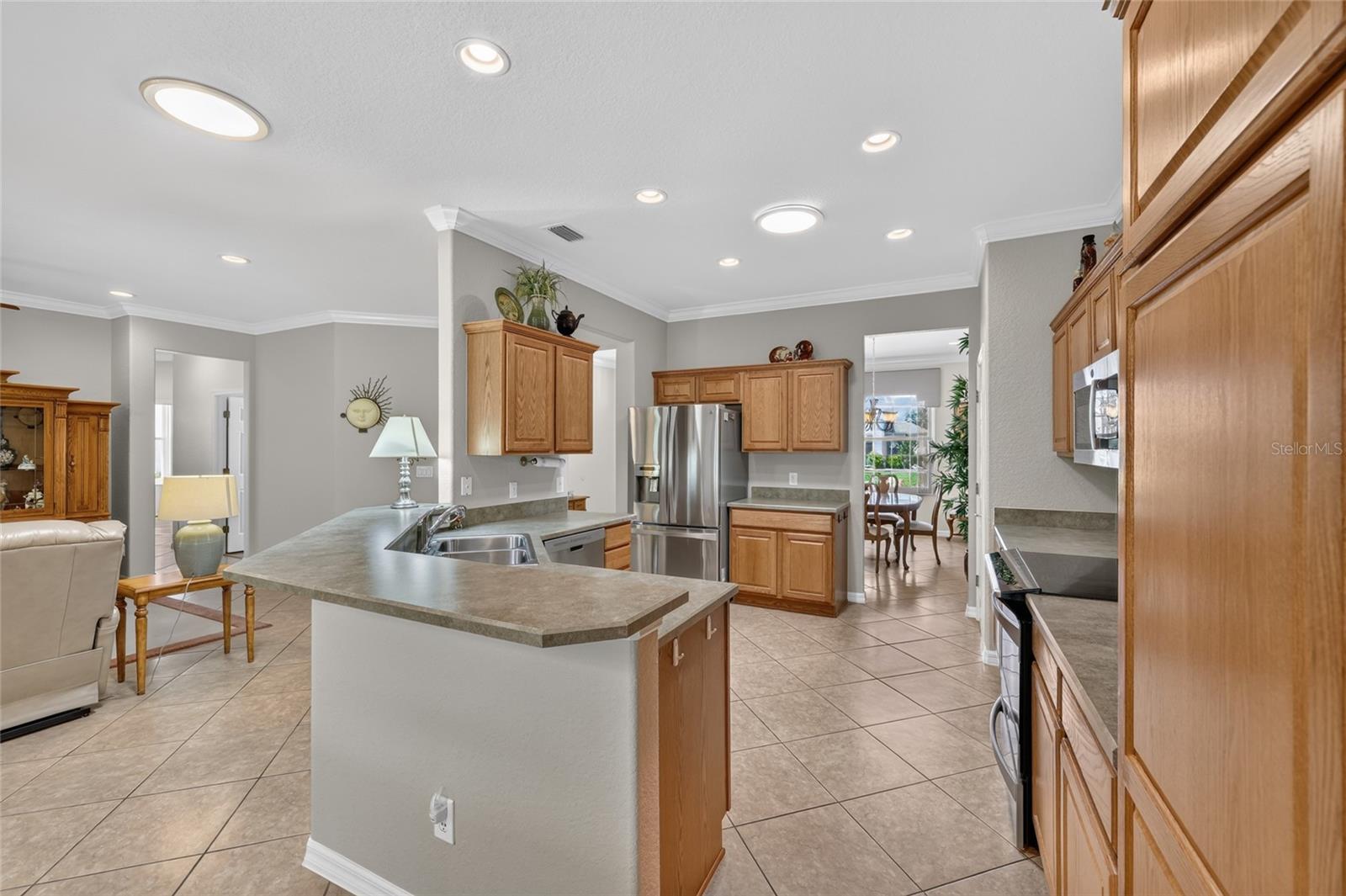 9785 SE 125TH LN, SUMMERFIELD, FL — photo 21
