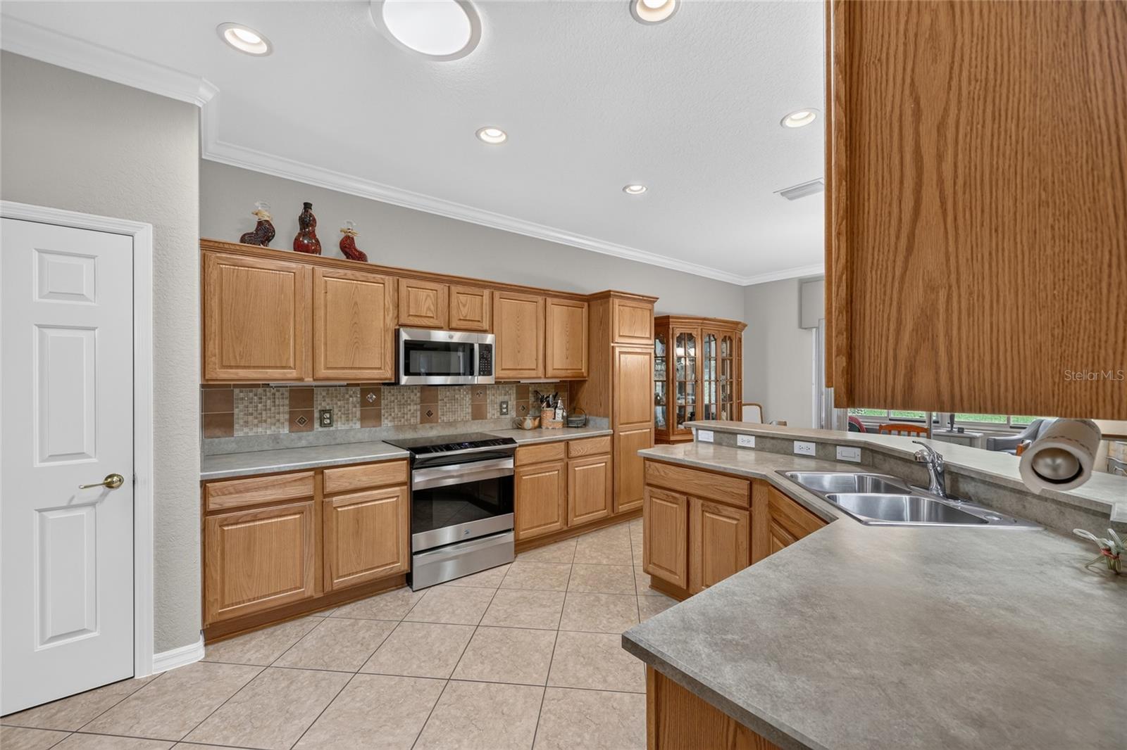 9785 SE 125TH LN, SUMMERFIELD, FL — photo 24