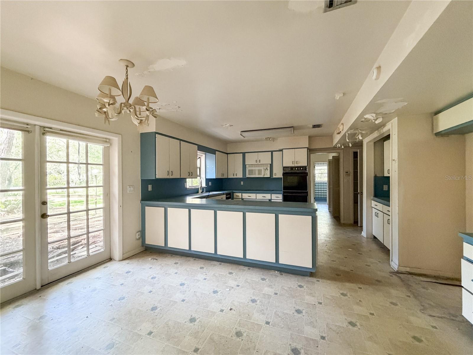 11131 NW 11TH AVE, GAINESVILLE, FL — photo 24