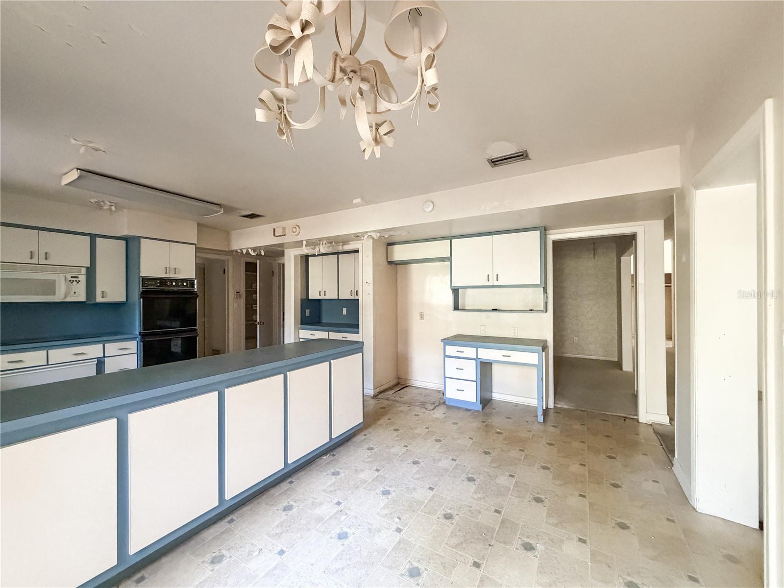 11131 NW 11TH AVE, GAINESVILLE, FL — photo 27