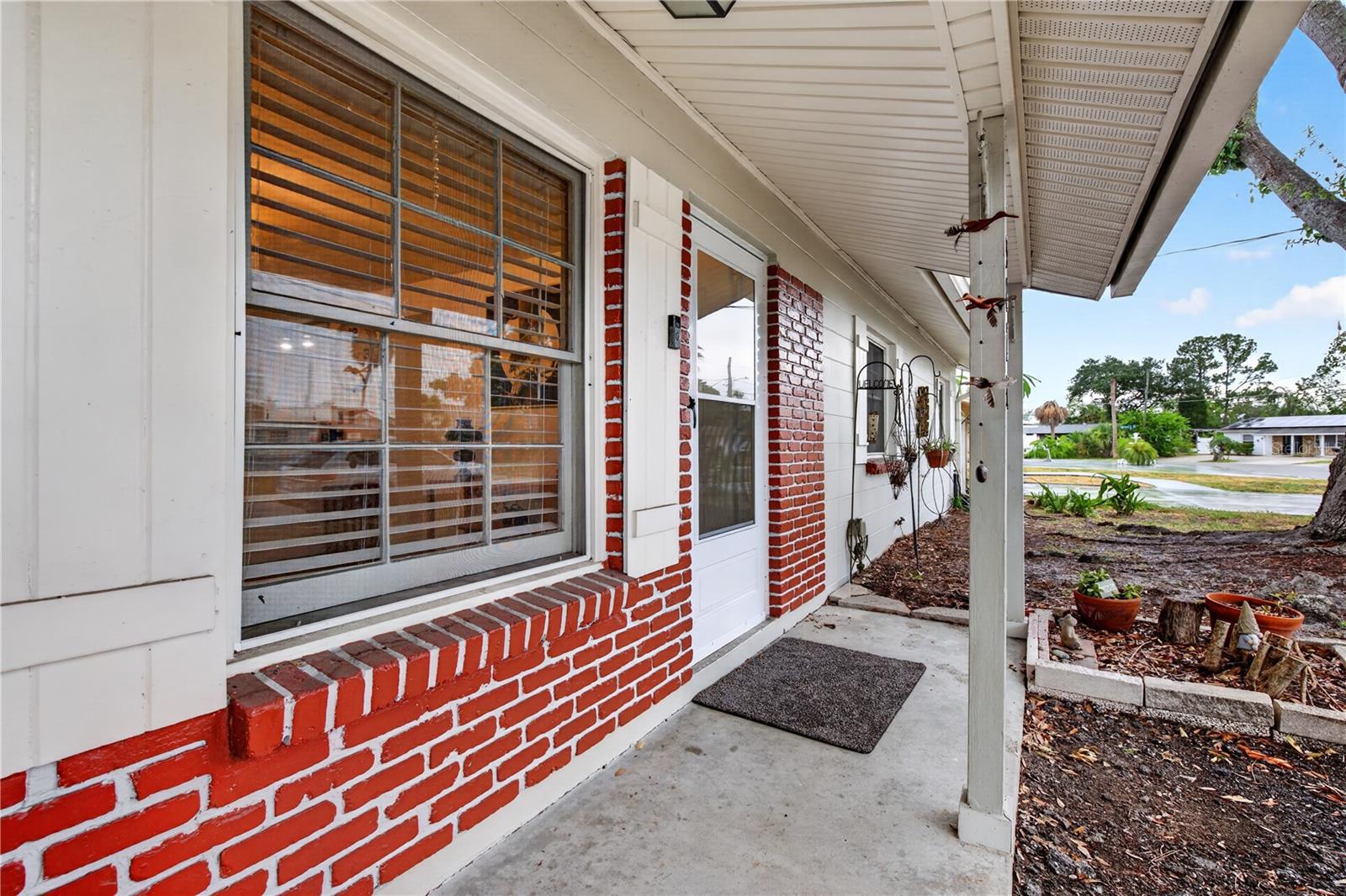 5010 STOLLS AVE, TAMPA, FL — photo 7
