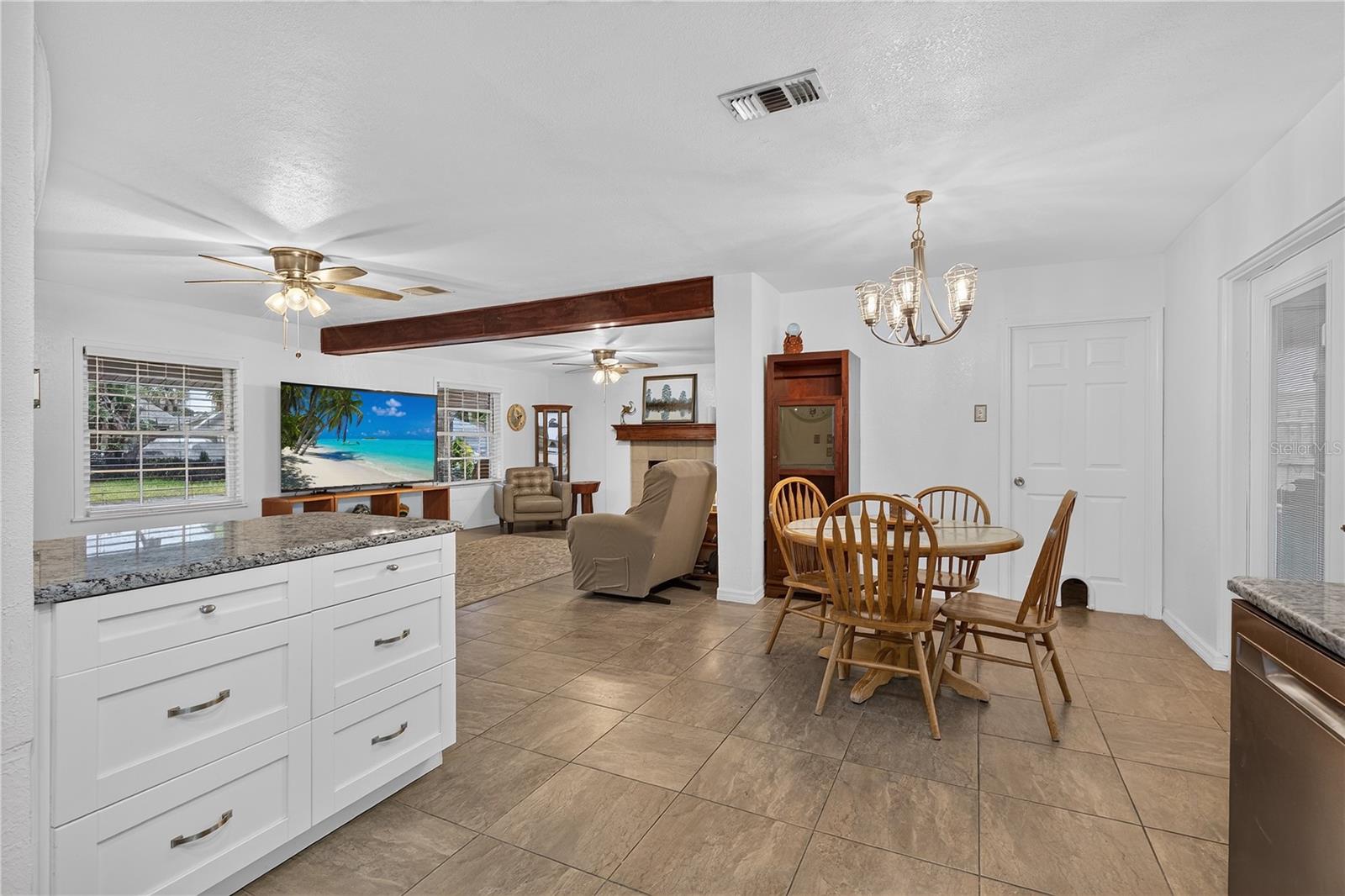 5010 STOLLS AVE, TAMPA, FL — photo 19