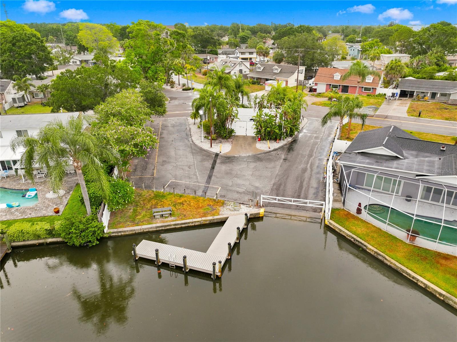 5010 STOLLS AVE, TAMPA, FL — photo 42