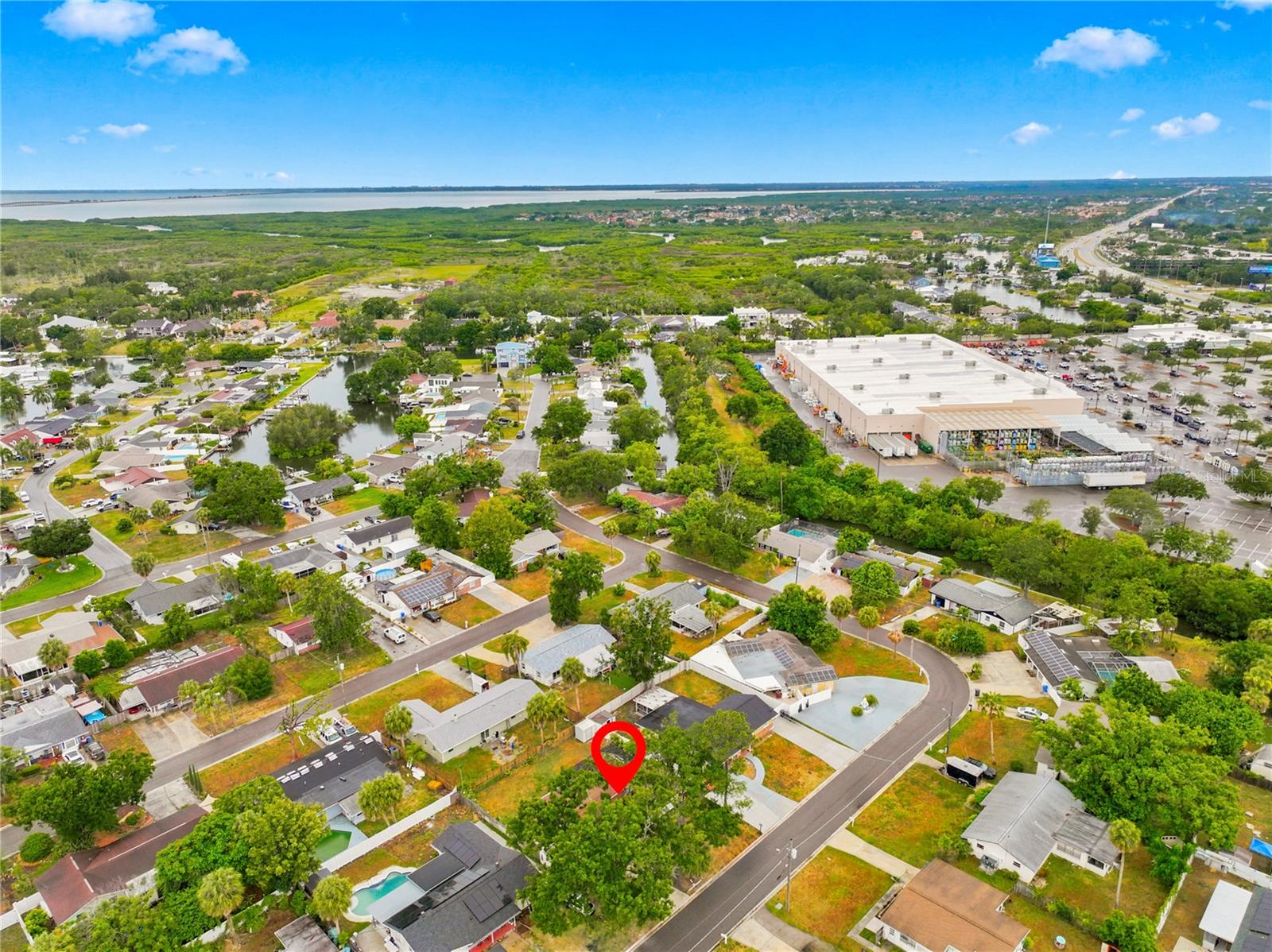 5010 STOLLS AVE, TAMPA, FL — photo 44