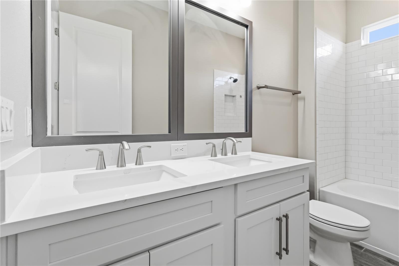 3018 CORDOBA RANCH BLVD, LUTZ, FL — photo 32