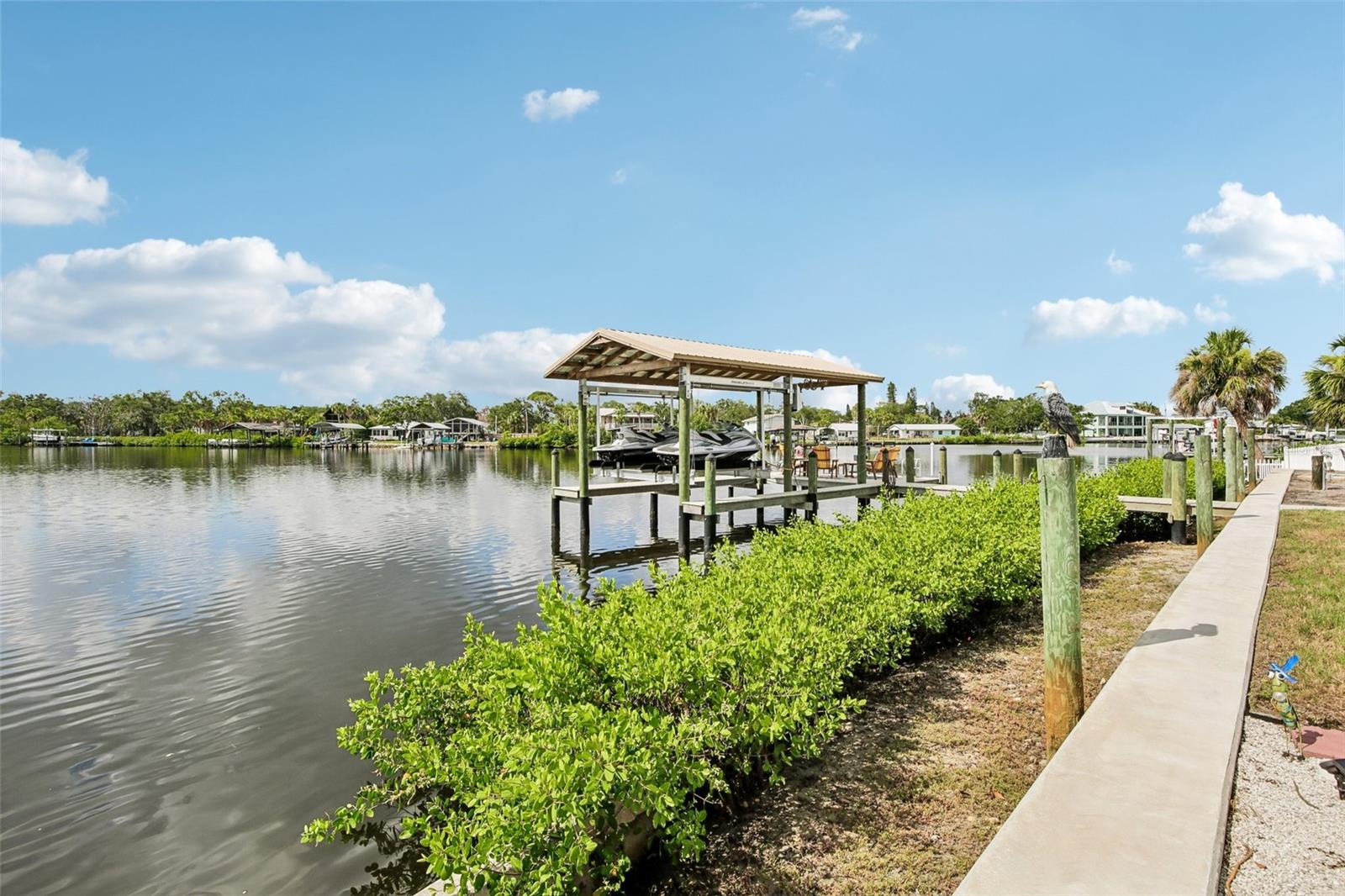 806 BLUE HERON BLVD, RUSKIN, FL — photo 25