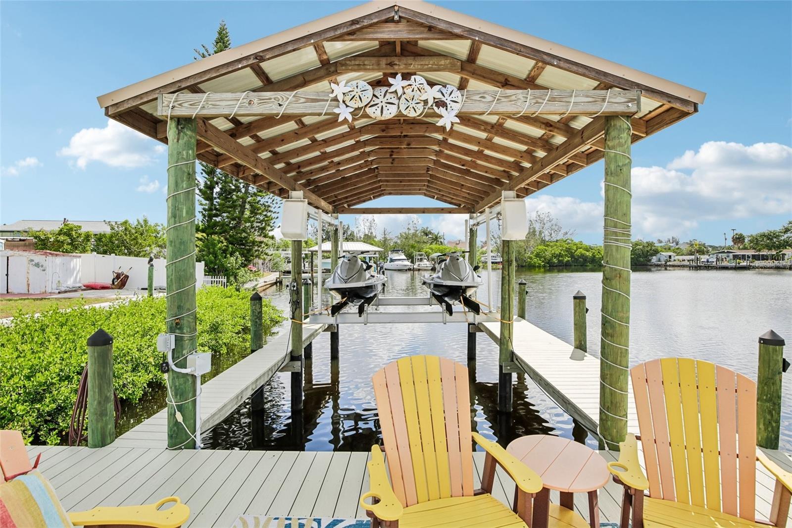 806 BLUE HERON BLVD, RUSKIN, FL — photo 28