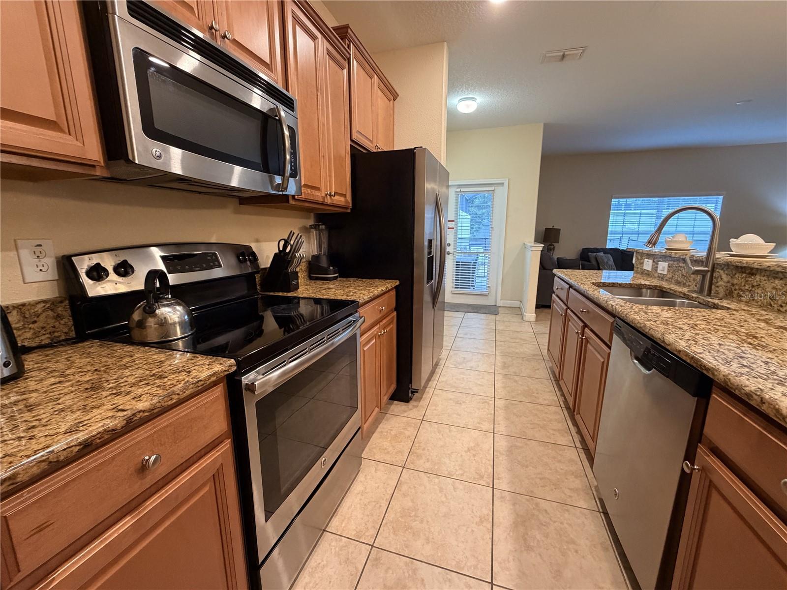 2931 BANANA PALM DR, KISSIMMEE, FL — photo 6