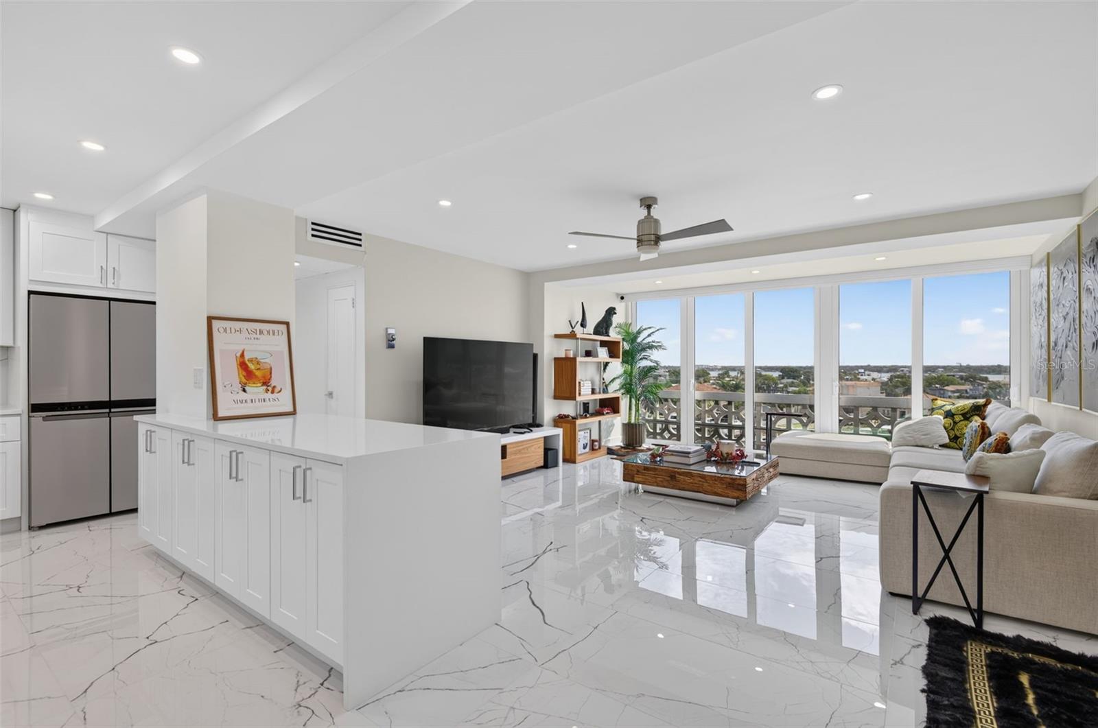 31 ISLAND WAY #508, CLEARWATER BEACH, FL — photo 10