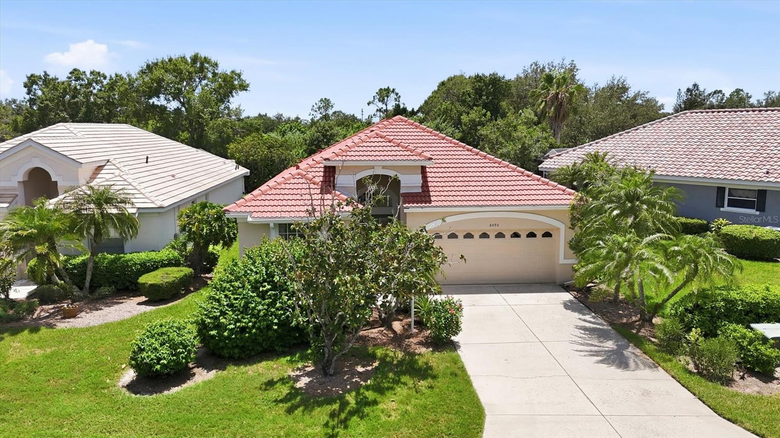 8492 IDLEWOOD CT, LAKEWOOD RANCH, FL