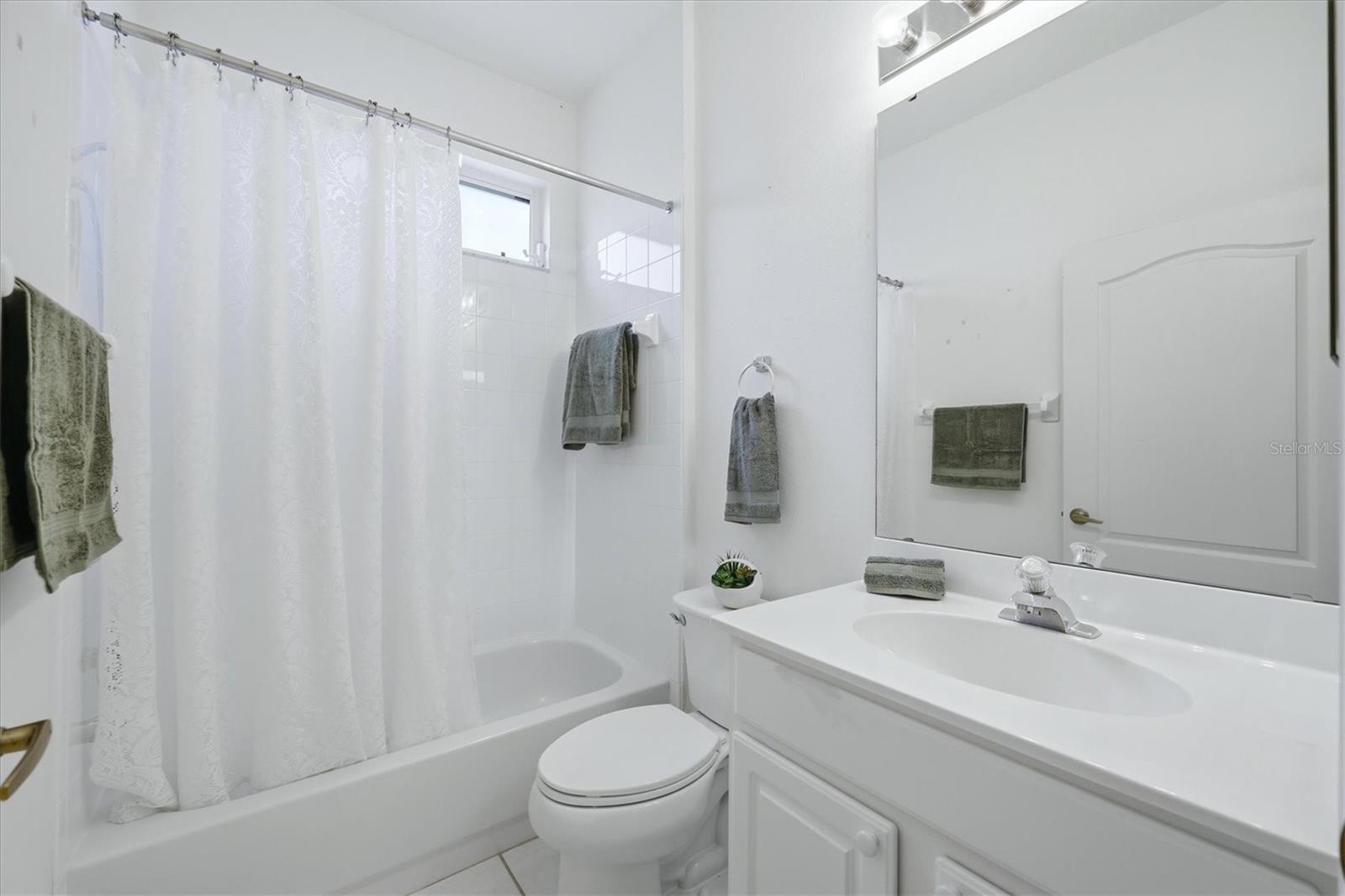 8492 IDLEWOOD CT, LAKEWOOD RANCH, FL — photo 27