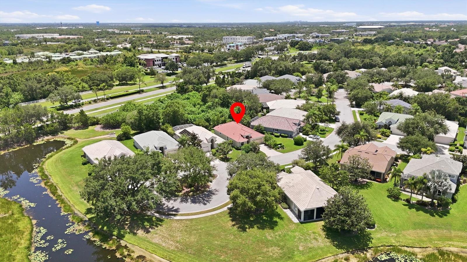 8492 IDLEWOOD CT, LAKEWOOD RANCH, FL — photo 63