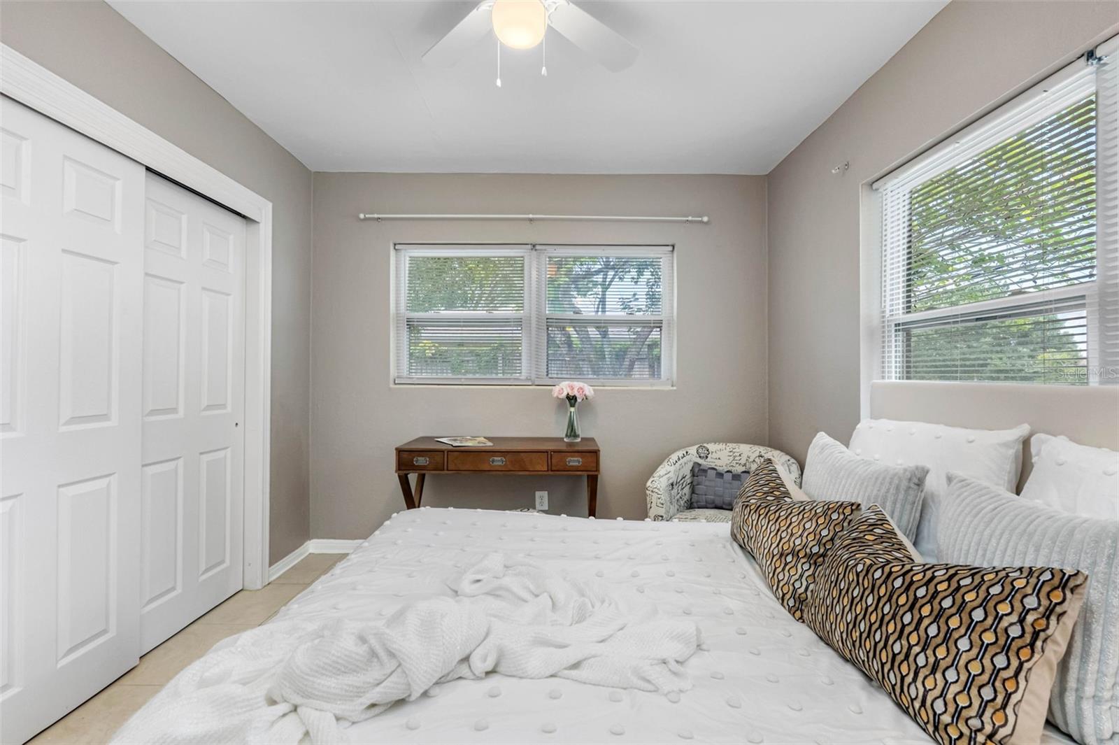 72 LAKE SHORE DR, PALM HARBOR, FL — photo 27