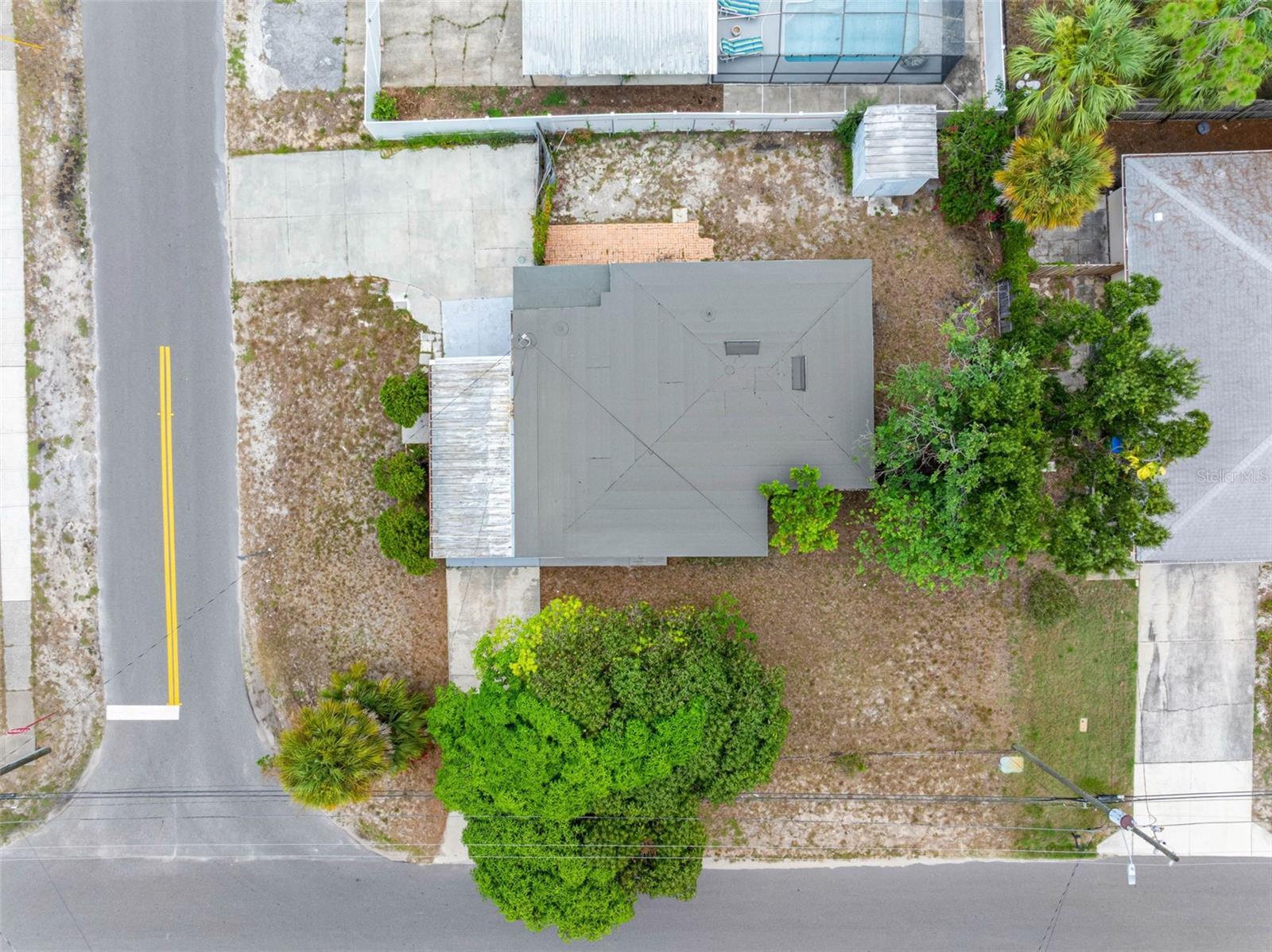 72 LAKE SHORE DR, PALM HARBOR, FL — photo 34