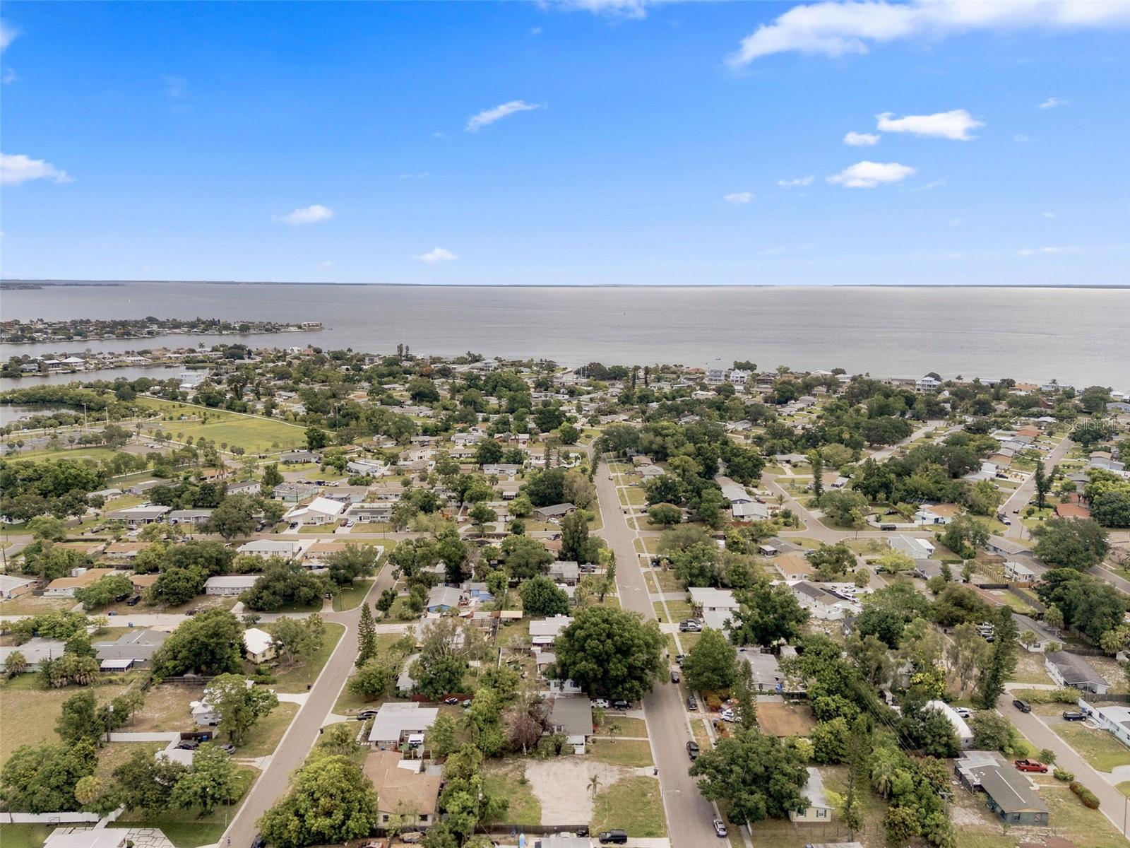 3963 NEPTUNE DR SE, ST PETERSBURG, FL — photo 12