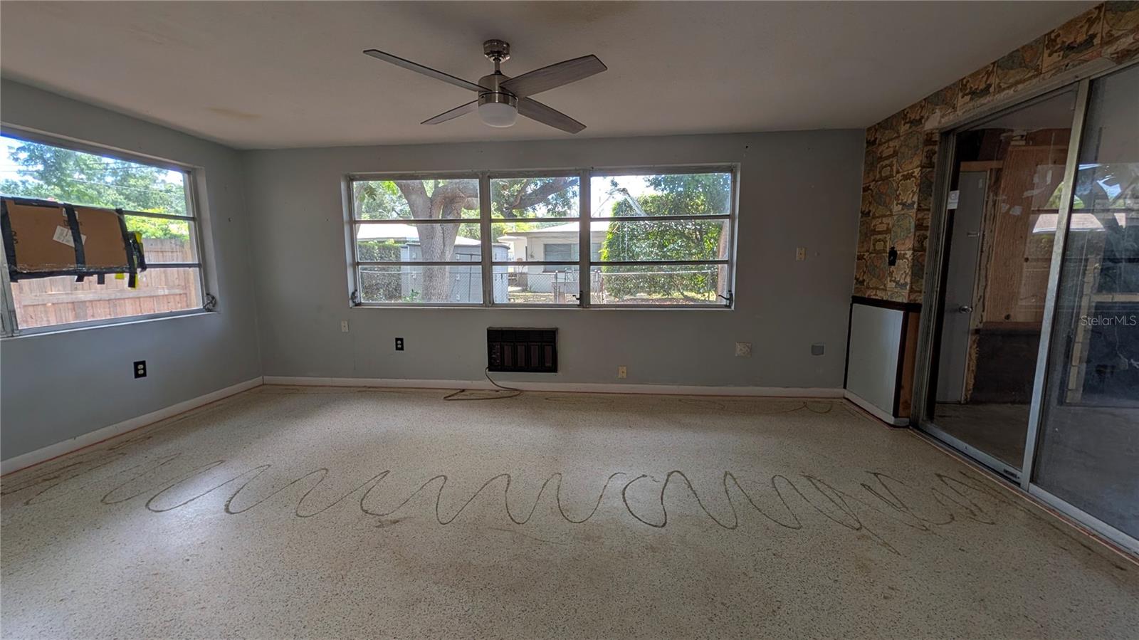 611 PATRICIA AVE, DUNEDIN, FL — photo 27