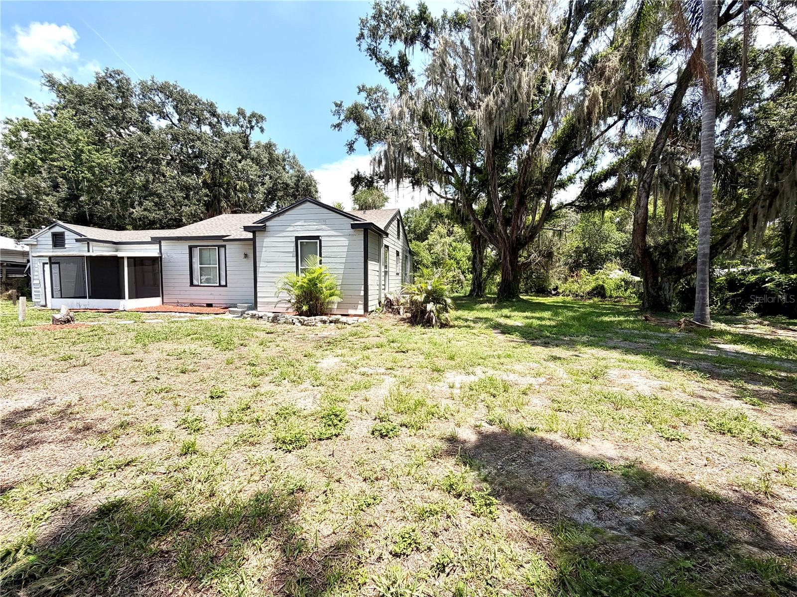 629 AVENUE A NE, WINTER HAVEN, FL — photo 4
