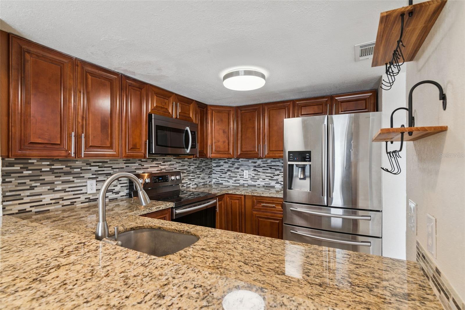 214 MAJORS LN #C, KISSIMMEE, FL — photo 17