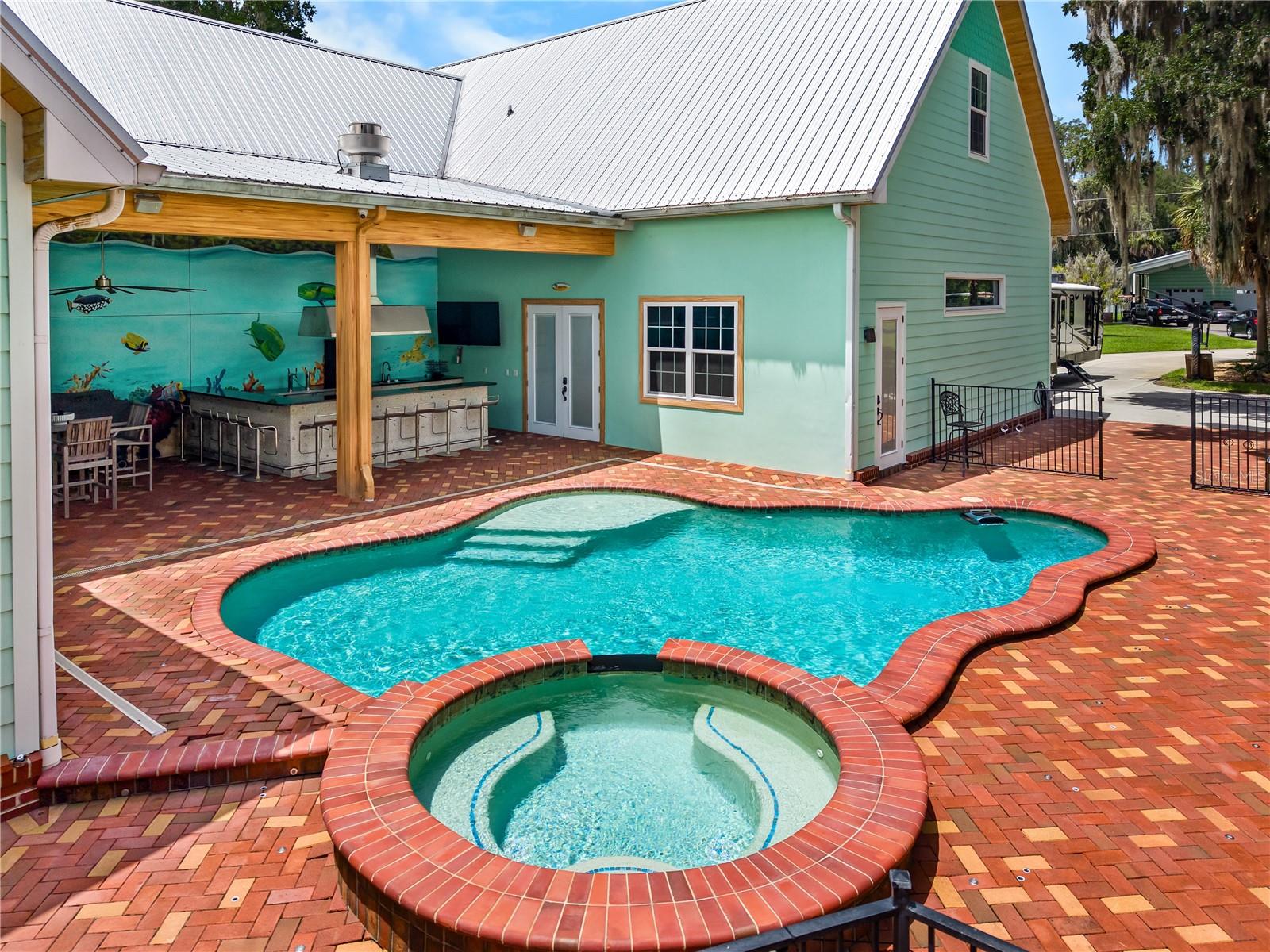 2424 E NEW YORK AVE, DELAND, FL — photo 28