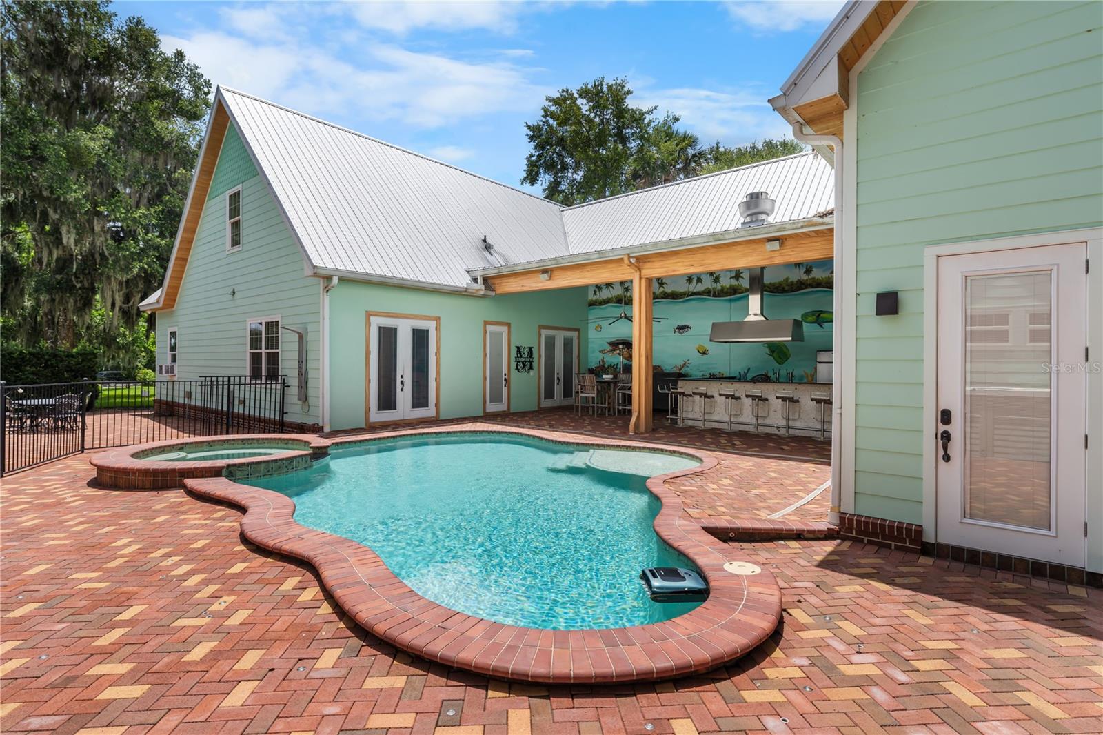 2424 E NEW YORK AVE, DELAND, FL — photo 31