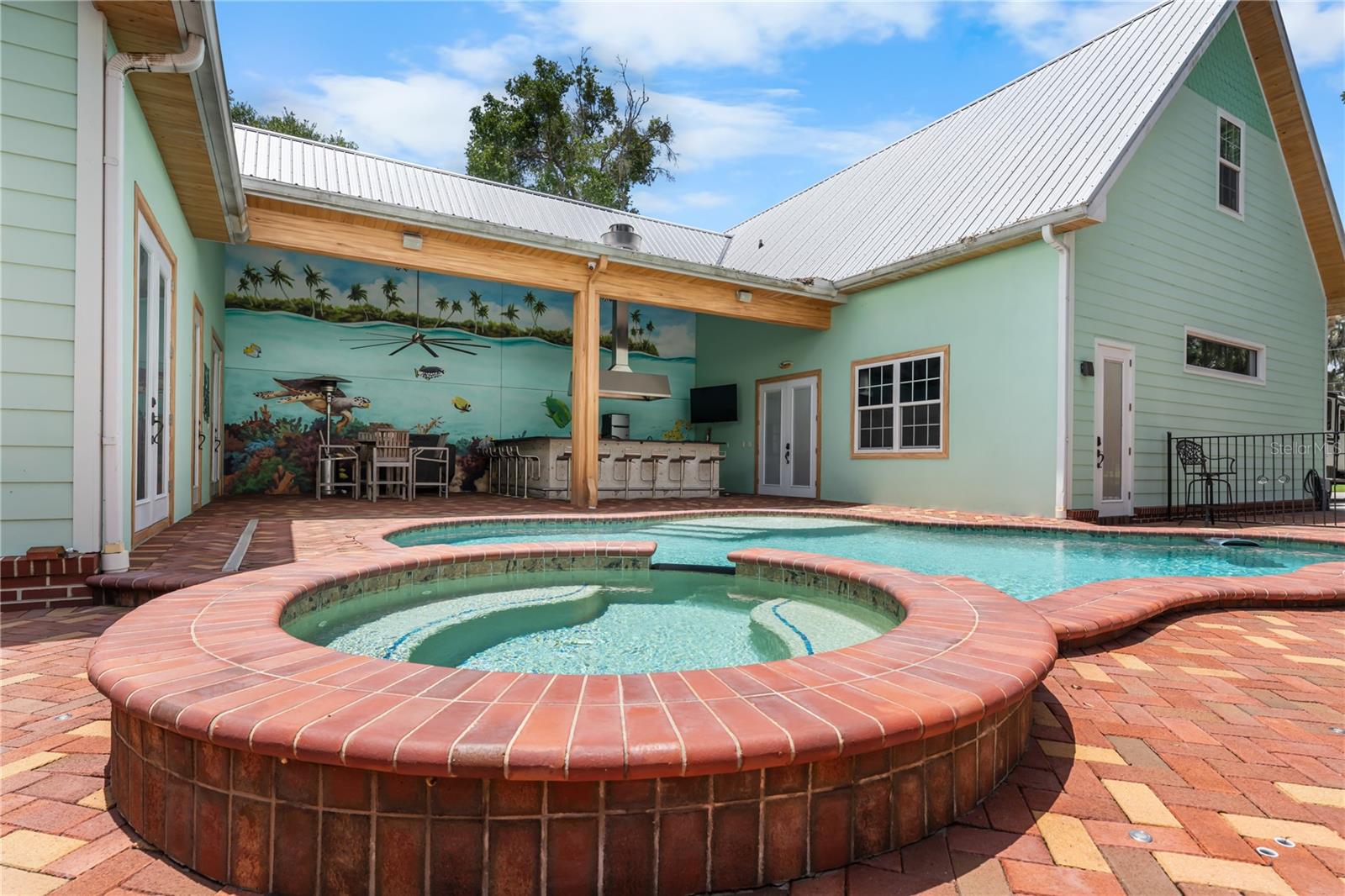 2424 E NEW YORK AVE, DELAND, FL — photo 32