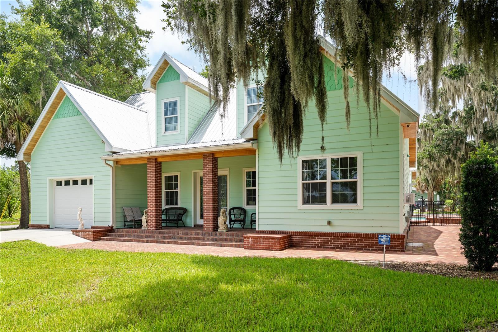 2424 E NEW YORK AVE, DELAND, FL — photo 4