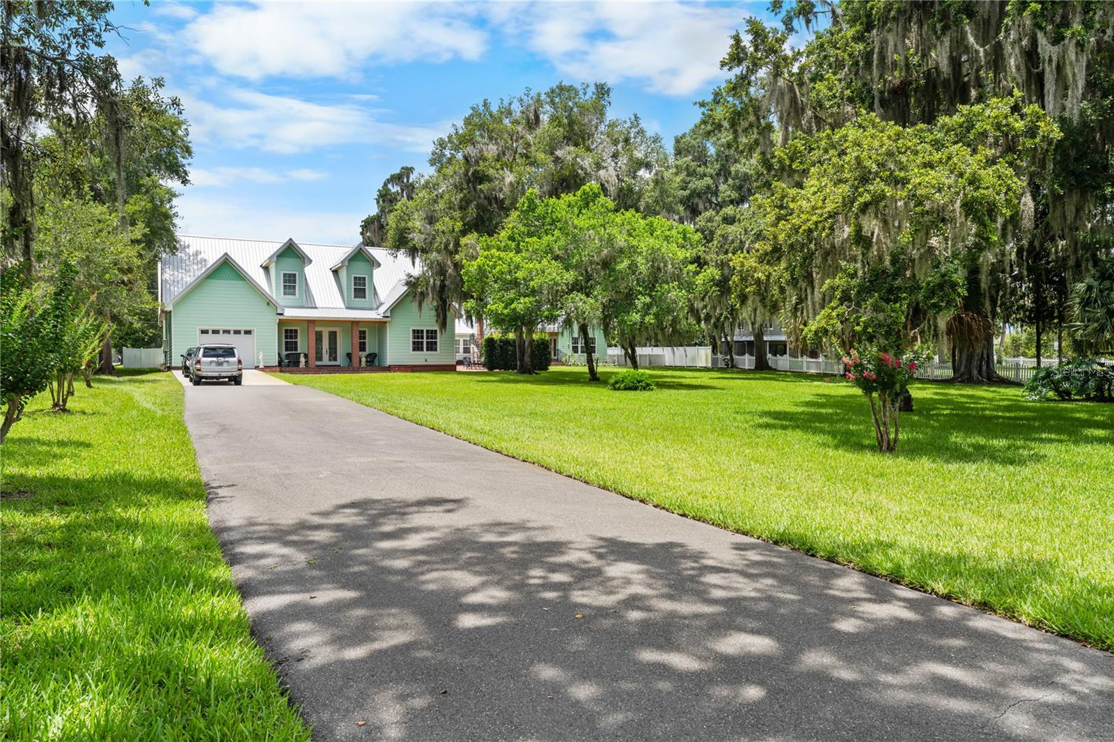 2424 E NEW YORK AVE, DELAND, FL — photo 75