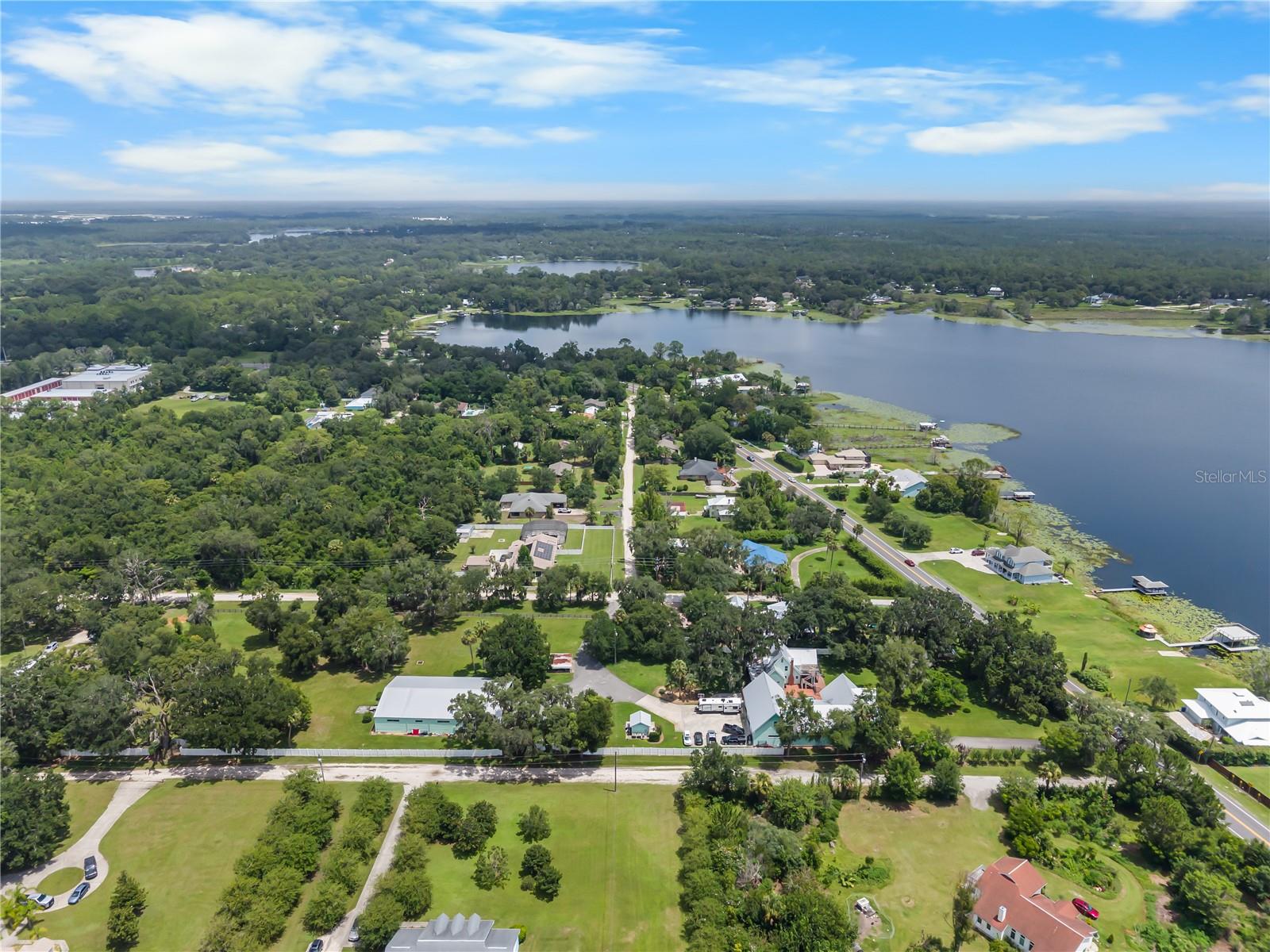 2424 E NEW YORK AVE, DELAND, FL — photo 56