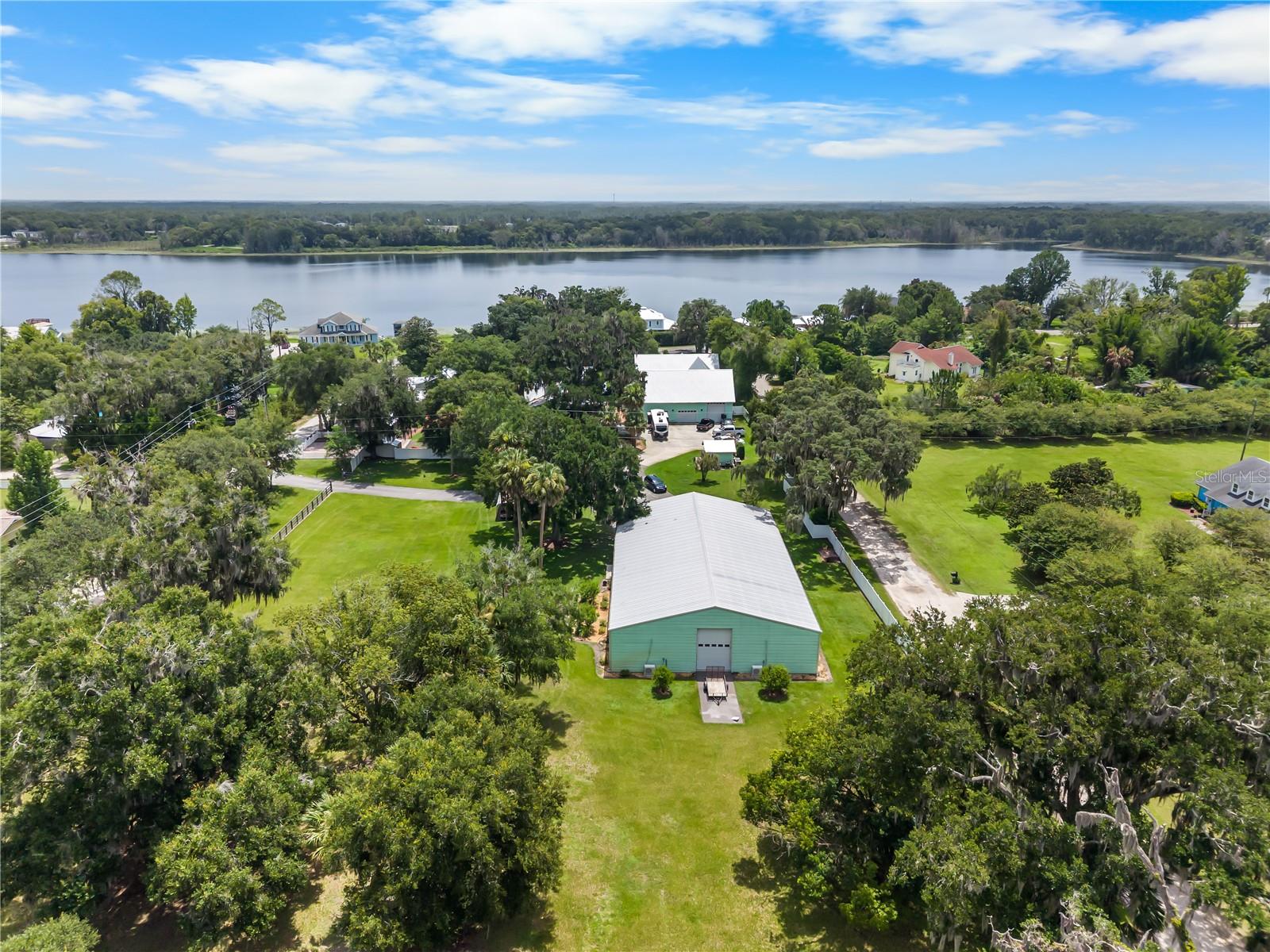 2424 E NEW YORK AVE, DELAND, FL — photo 59