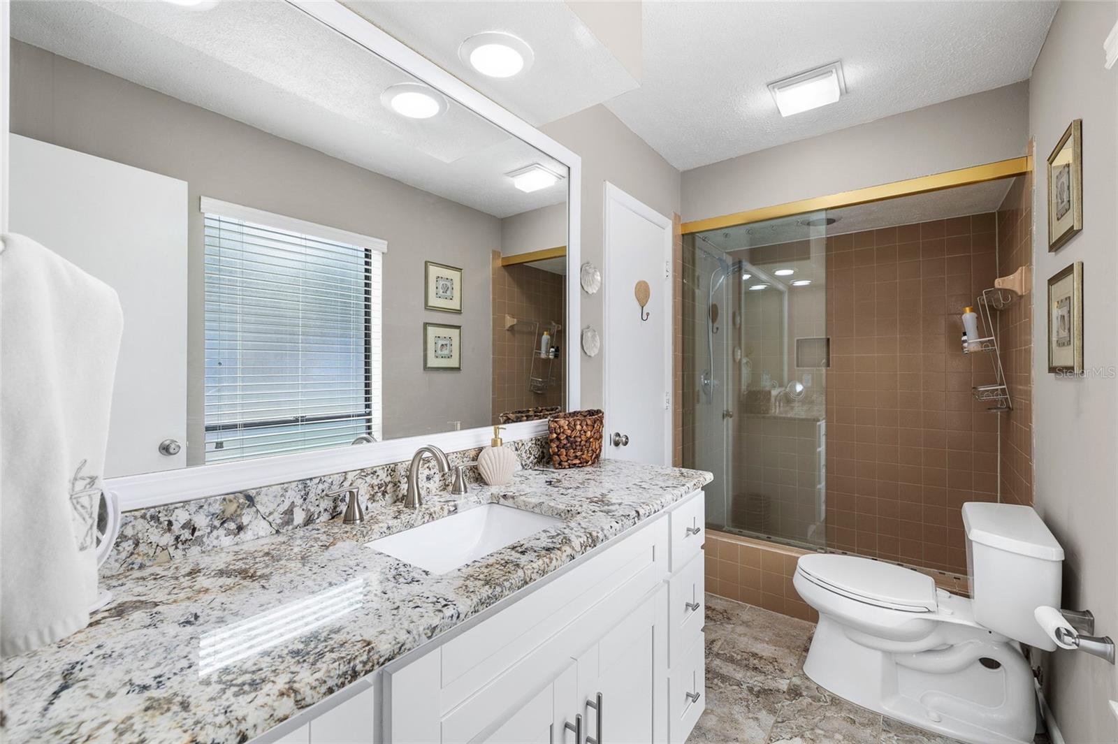 11520 GALLERIA DR, TAMPA, FL — photo 19