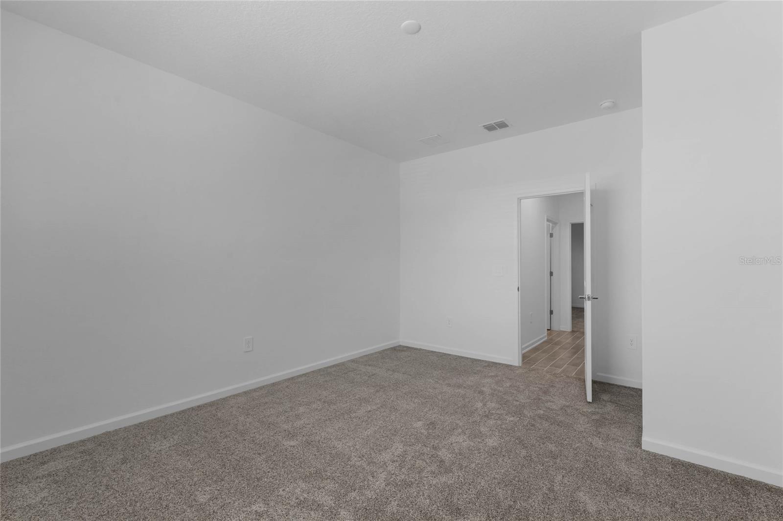 8180 SAYINGS DR, WINTER GARDEN, FL — photo 19
