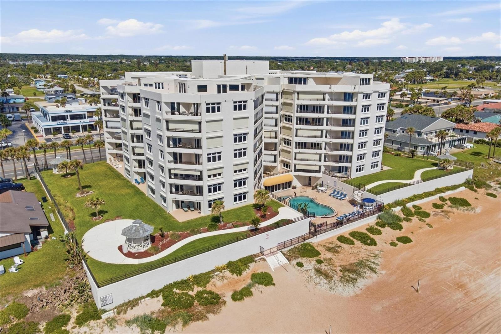 395 S ATLANTIC AVE #402, ORMOND BEACH, FL — photo 3